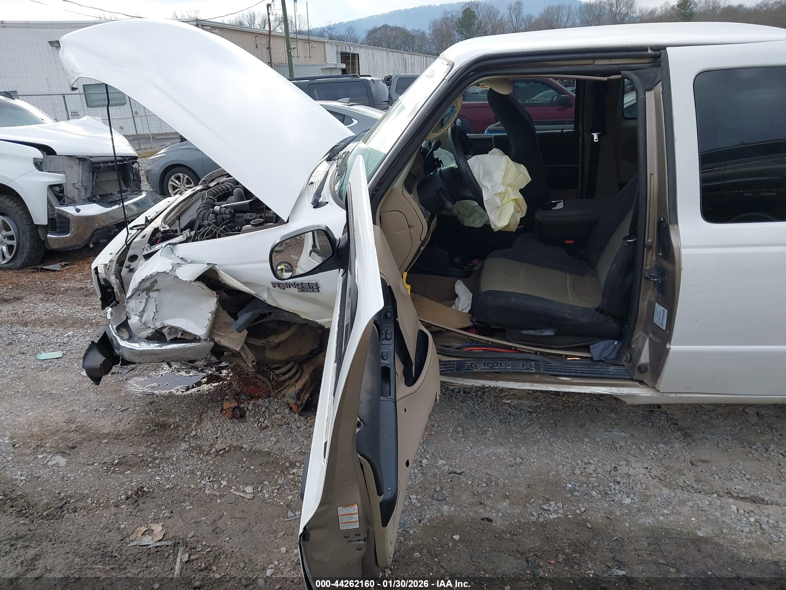 FORD RANGER image 6