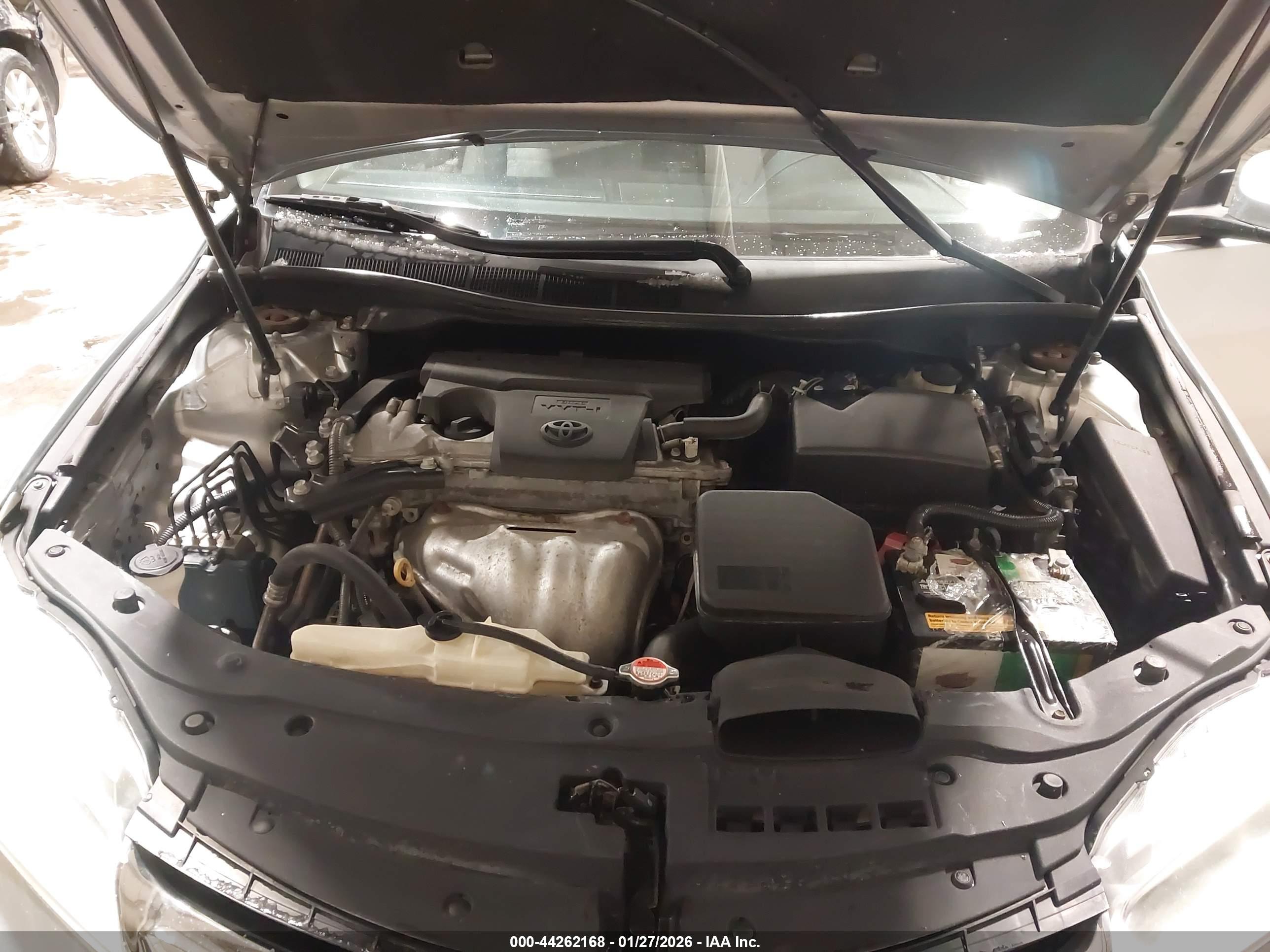 TOYOTA CAMRY image 10
