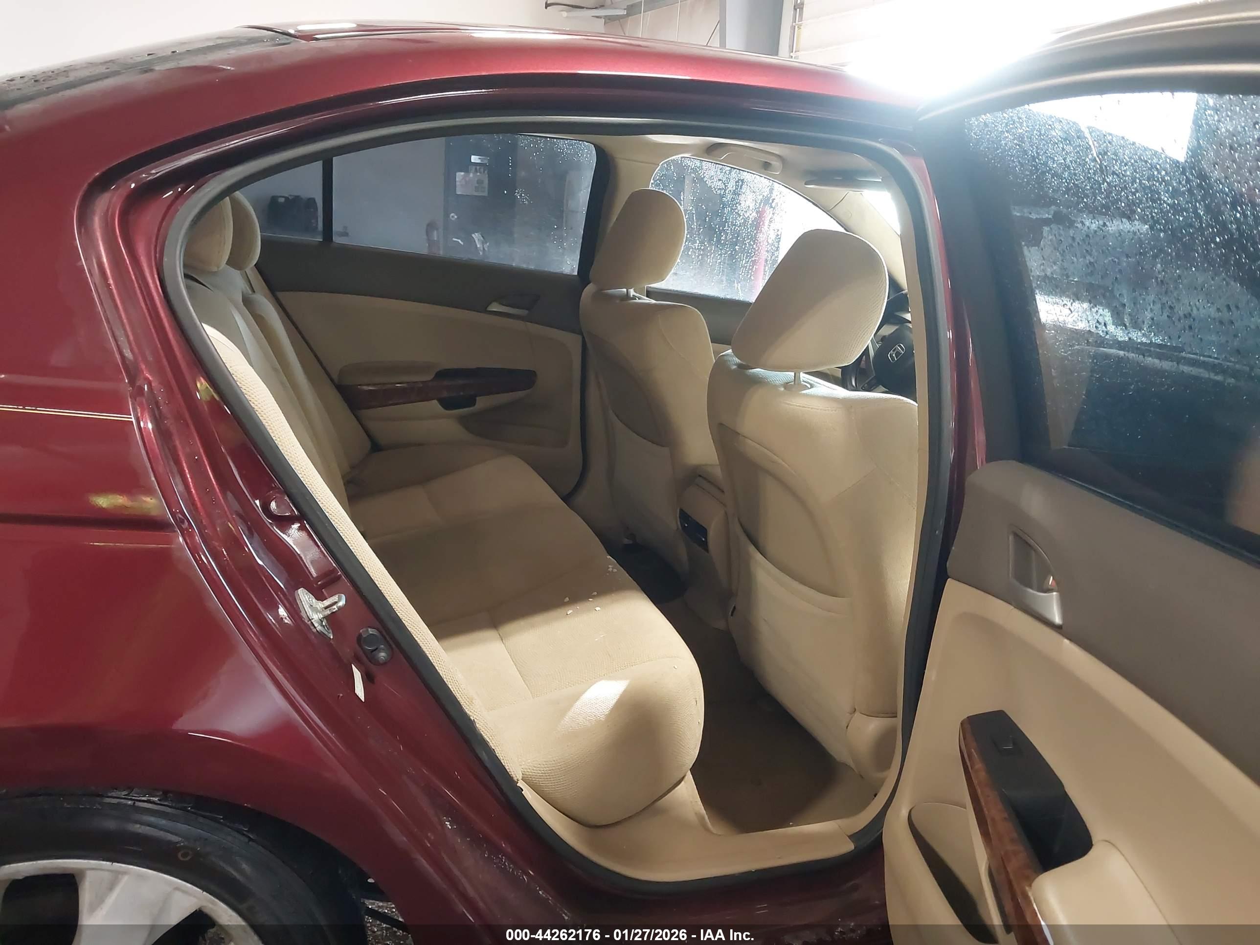 HONDA ACCORD image 8