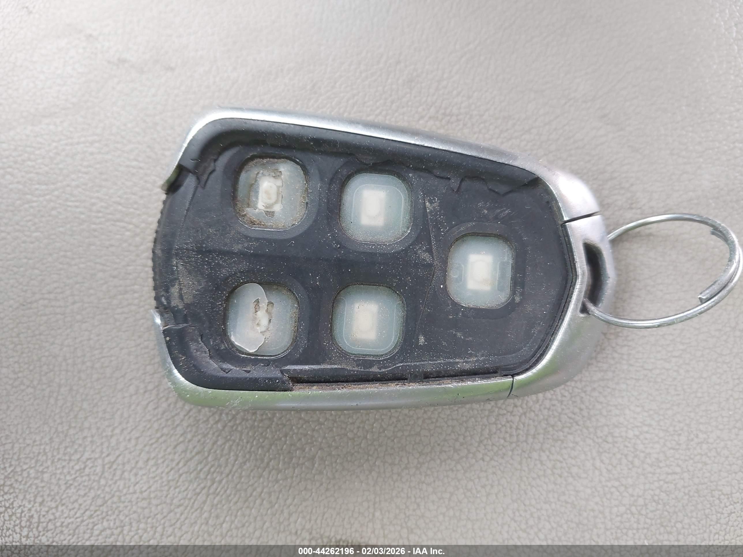 CADILLAC SRX image 11