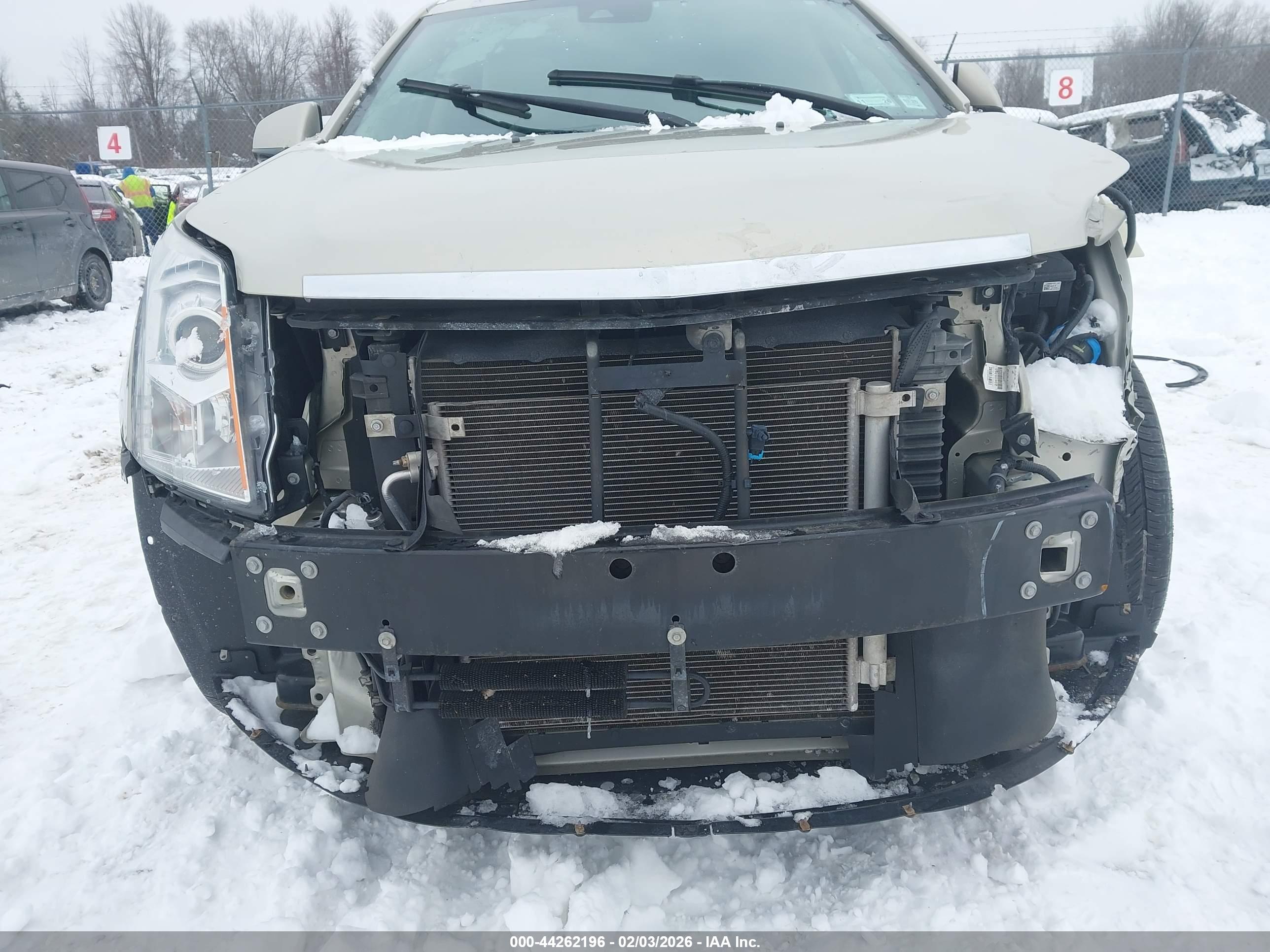CADILLAC SRX image 6