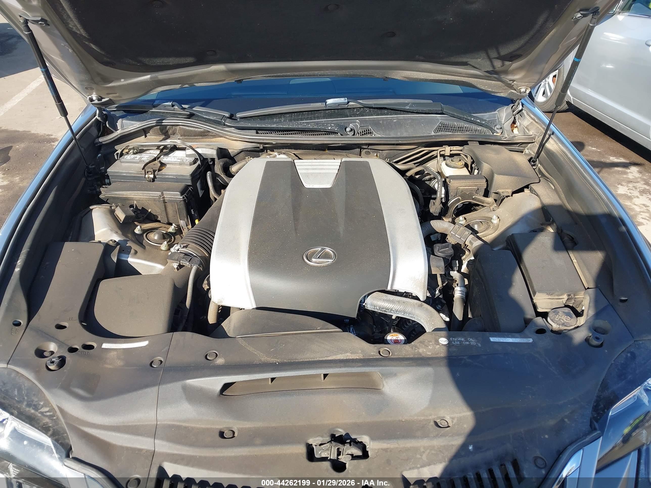 LEXUS GS image 10