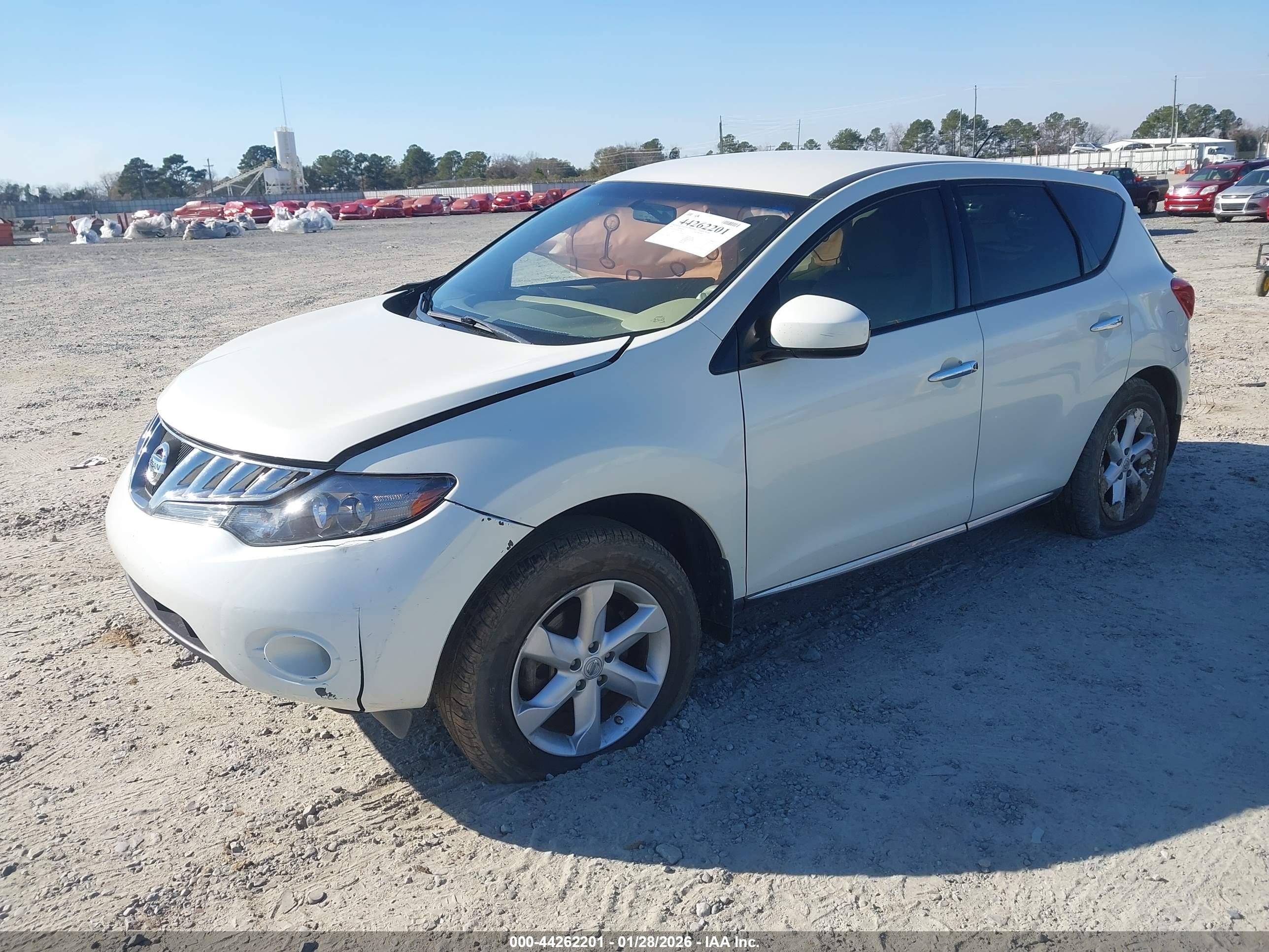 NISSAN MURANO image 2