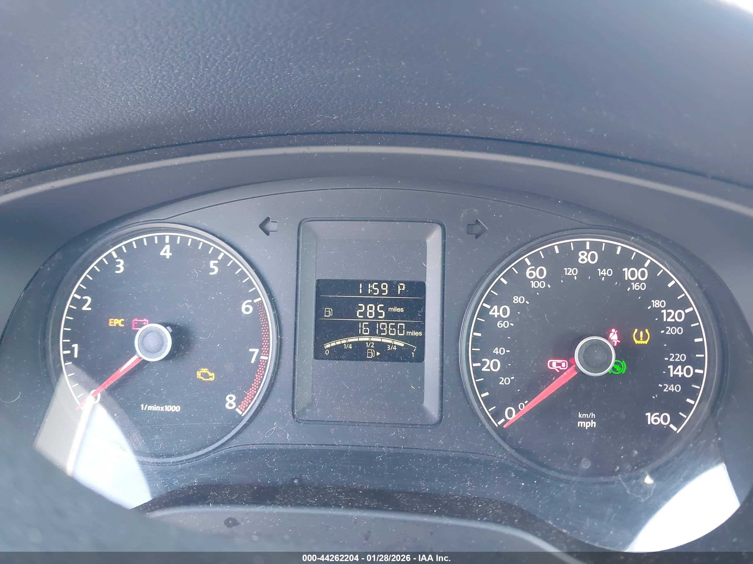VOLKSWAGEN JETTA image 7