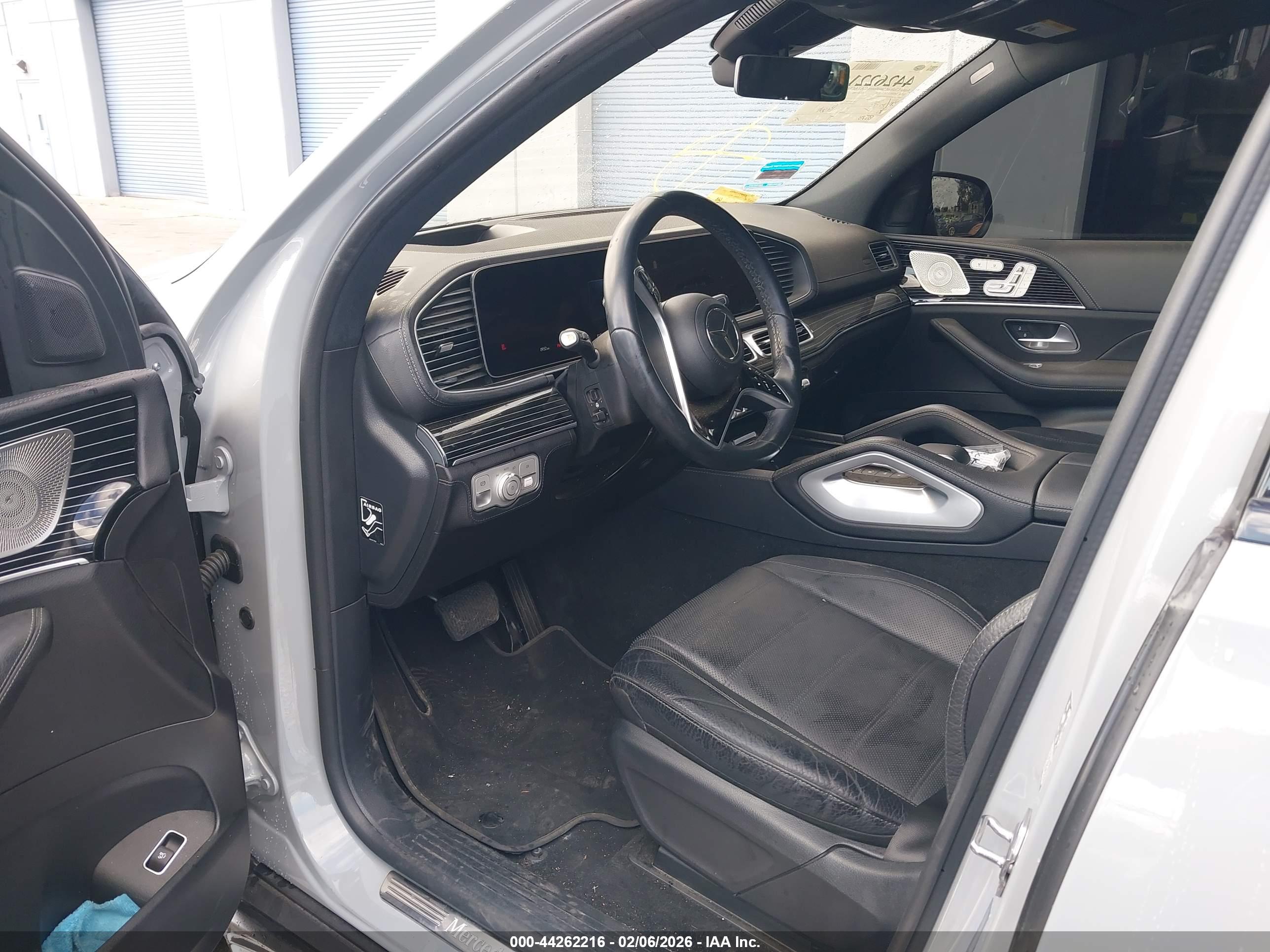 MERCEDES-BENZ GLE image 5