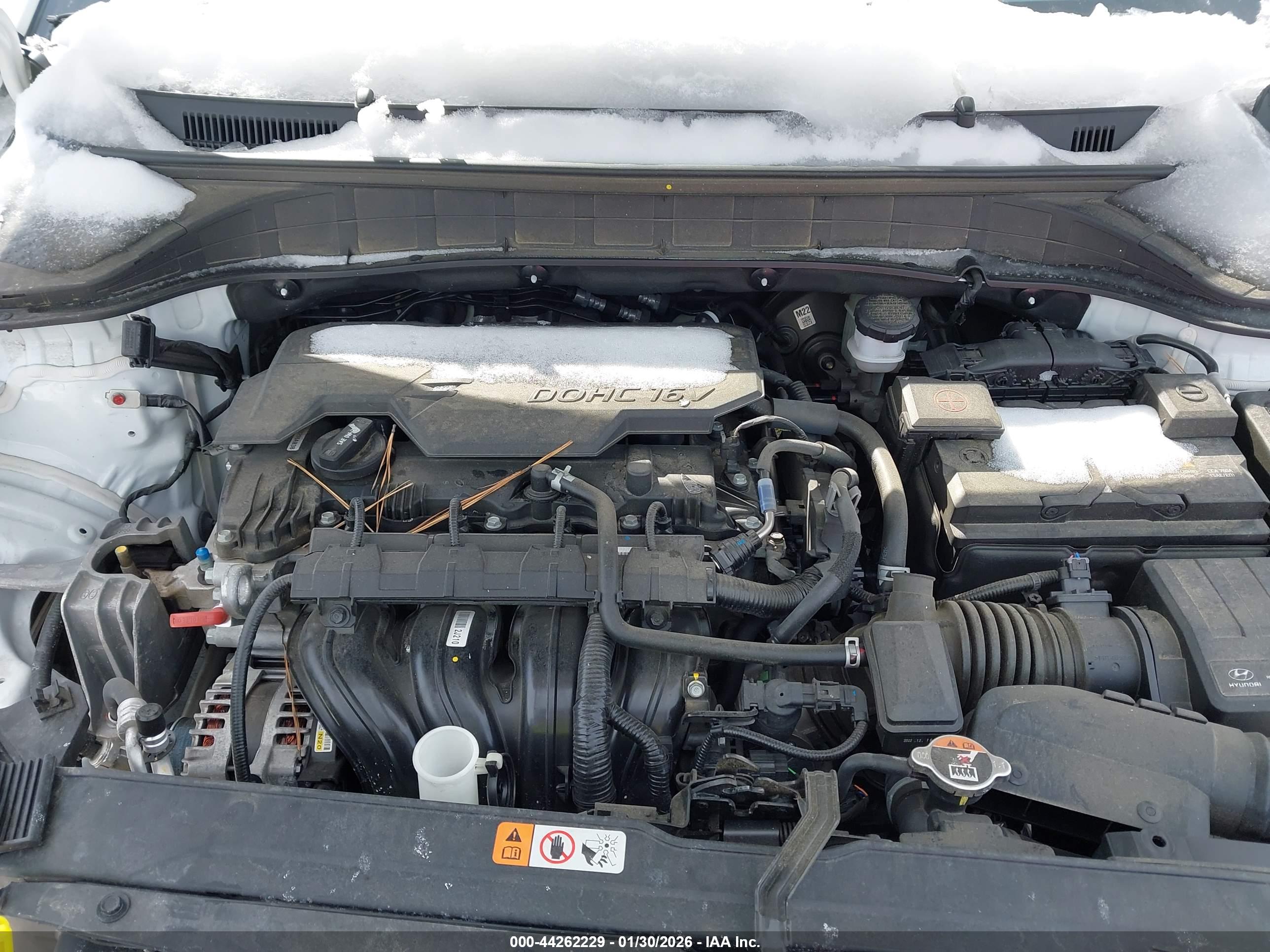HYUNDAI KONA image 10