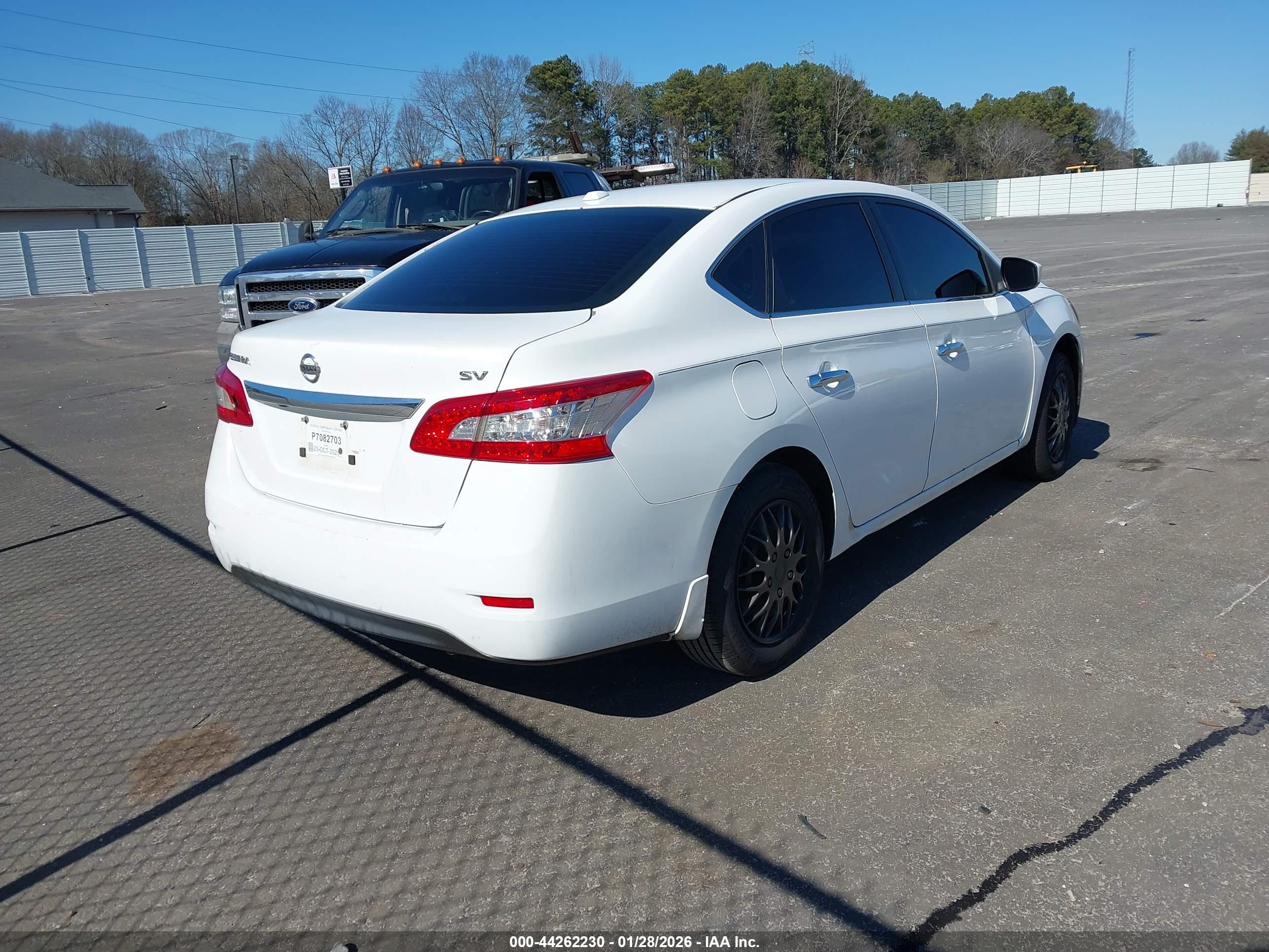 NISSAN SENTRA image 4