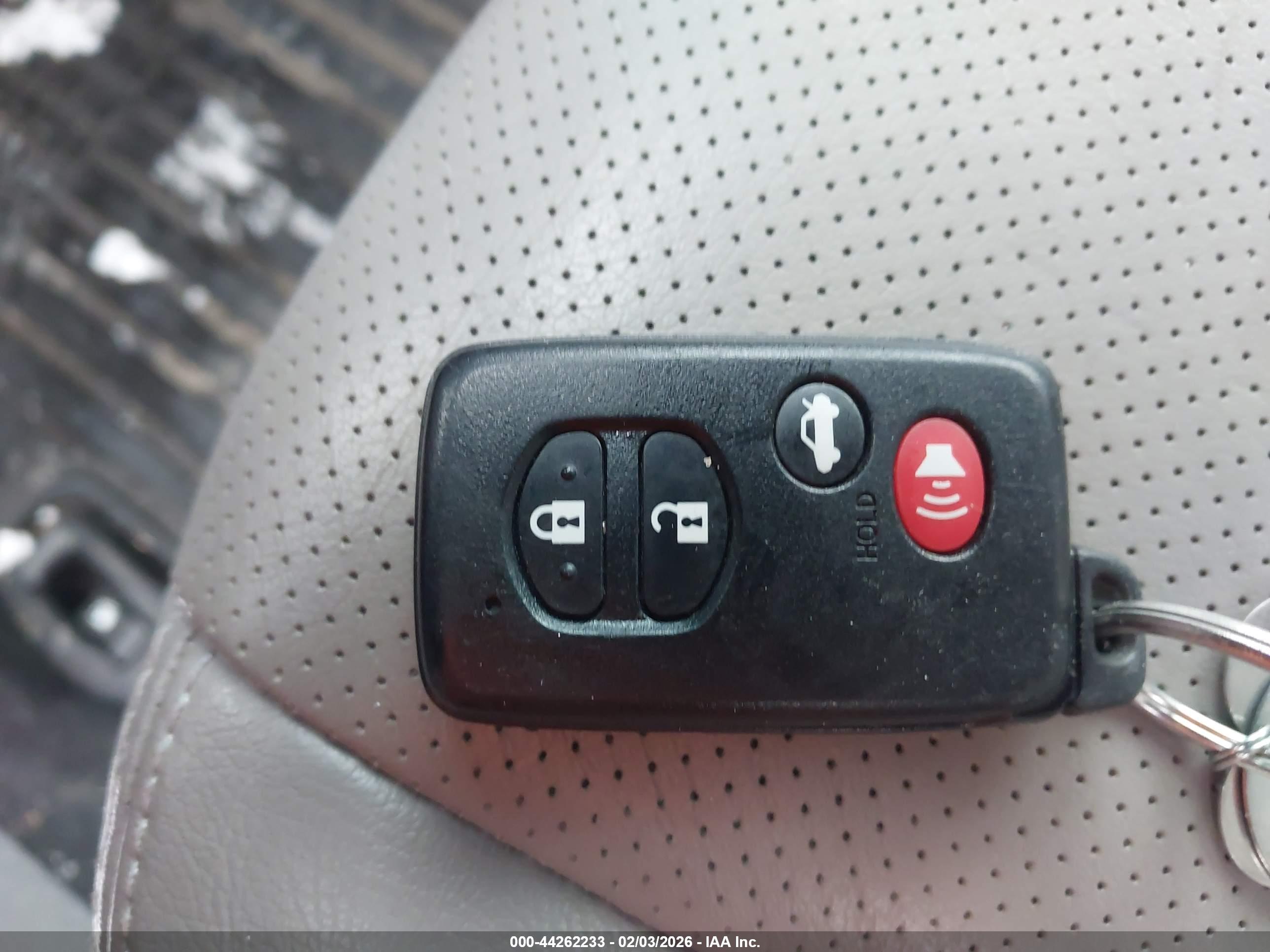 SUBARU FORESTER image 11