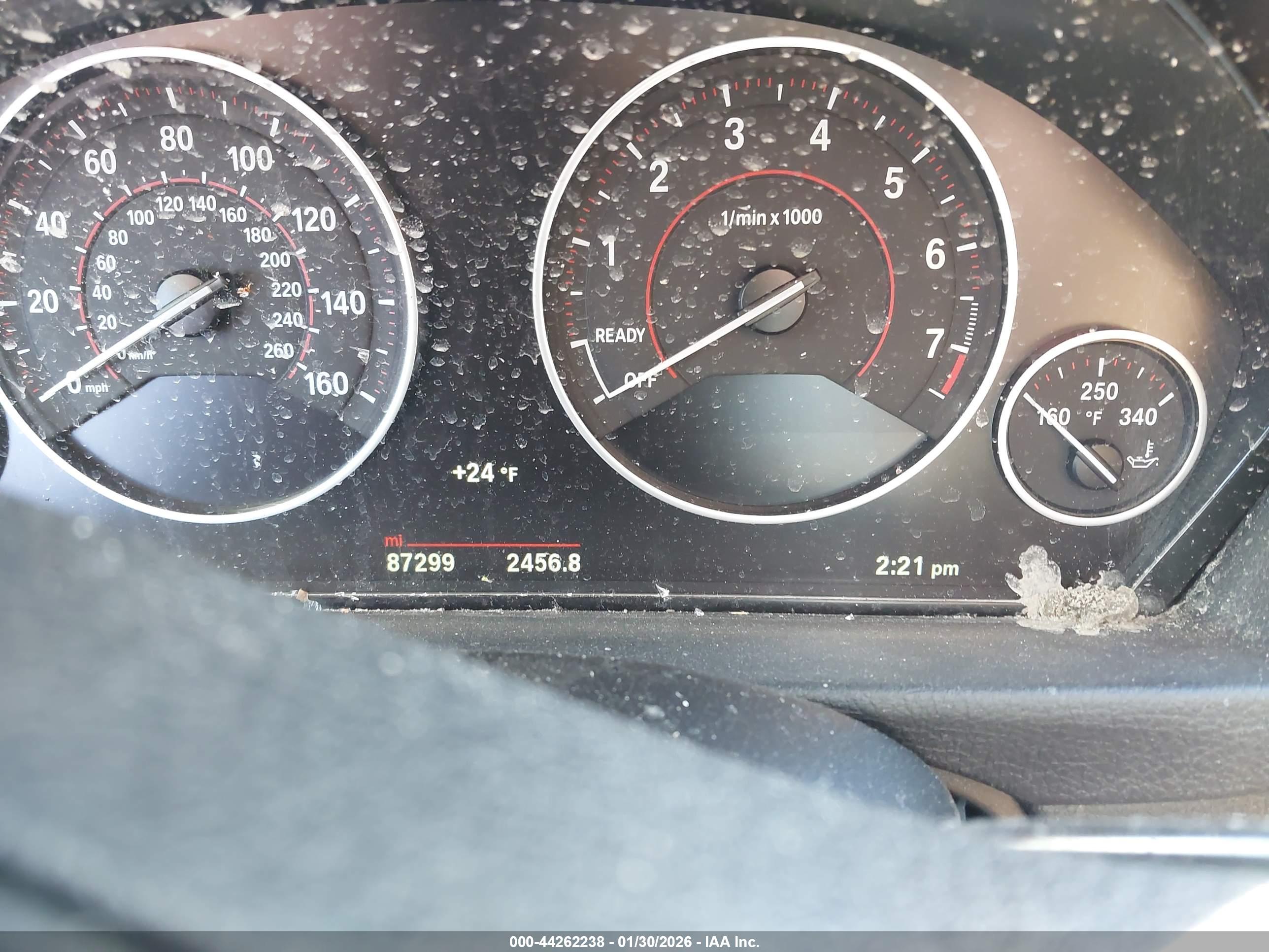 BMW 330I image 7