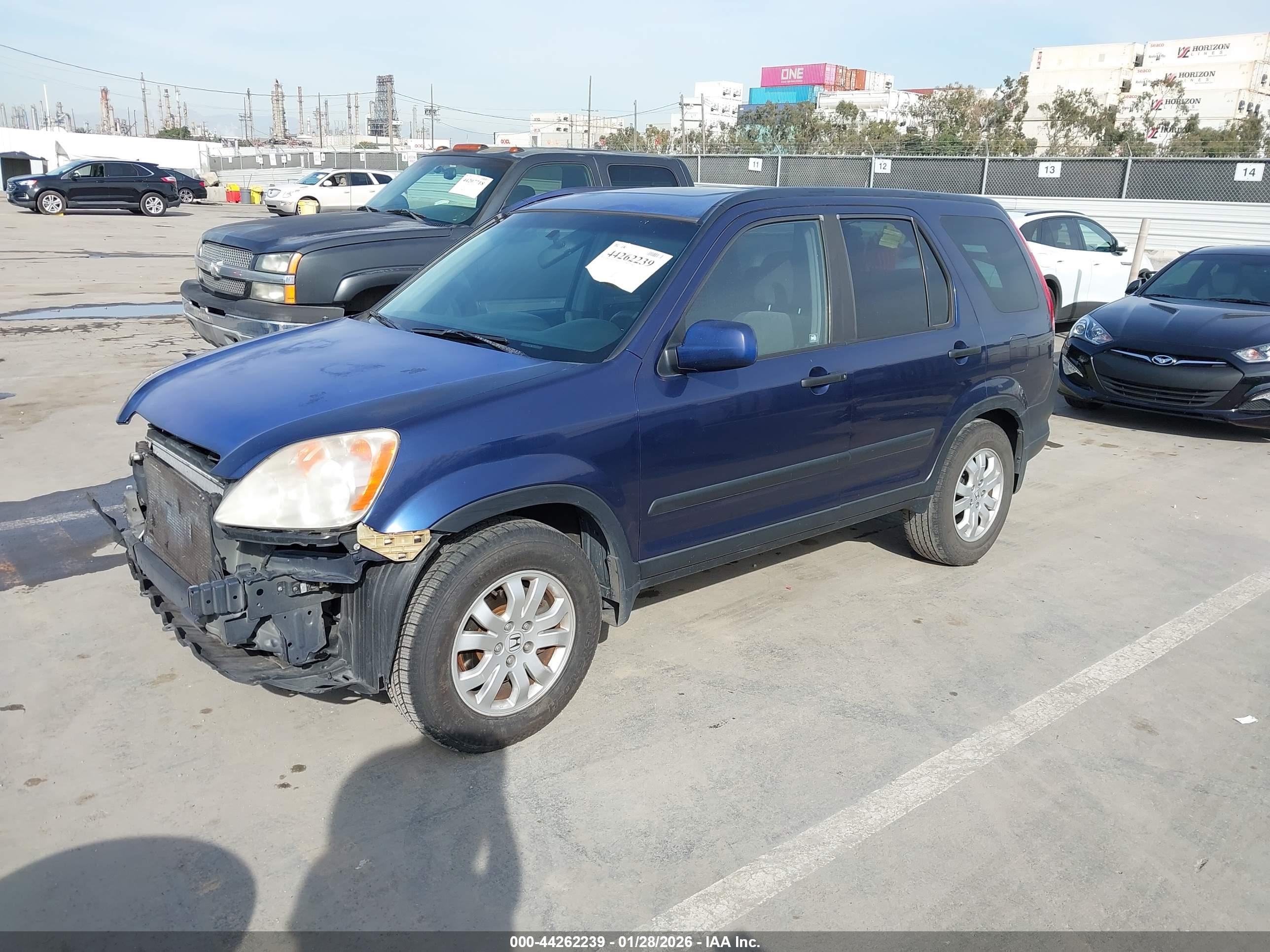 HONDA CR-V image 2