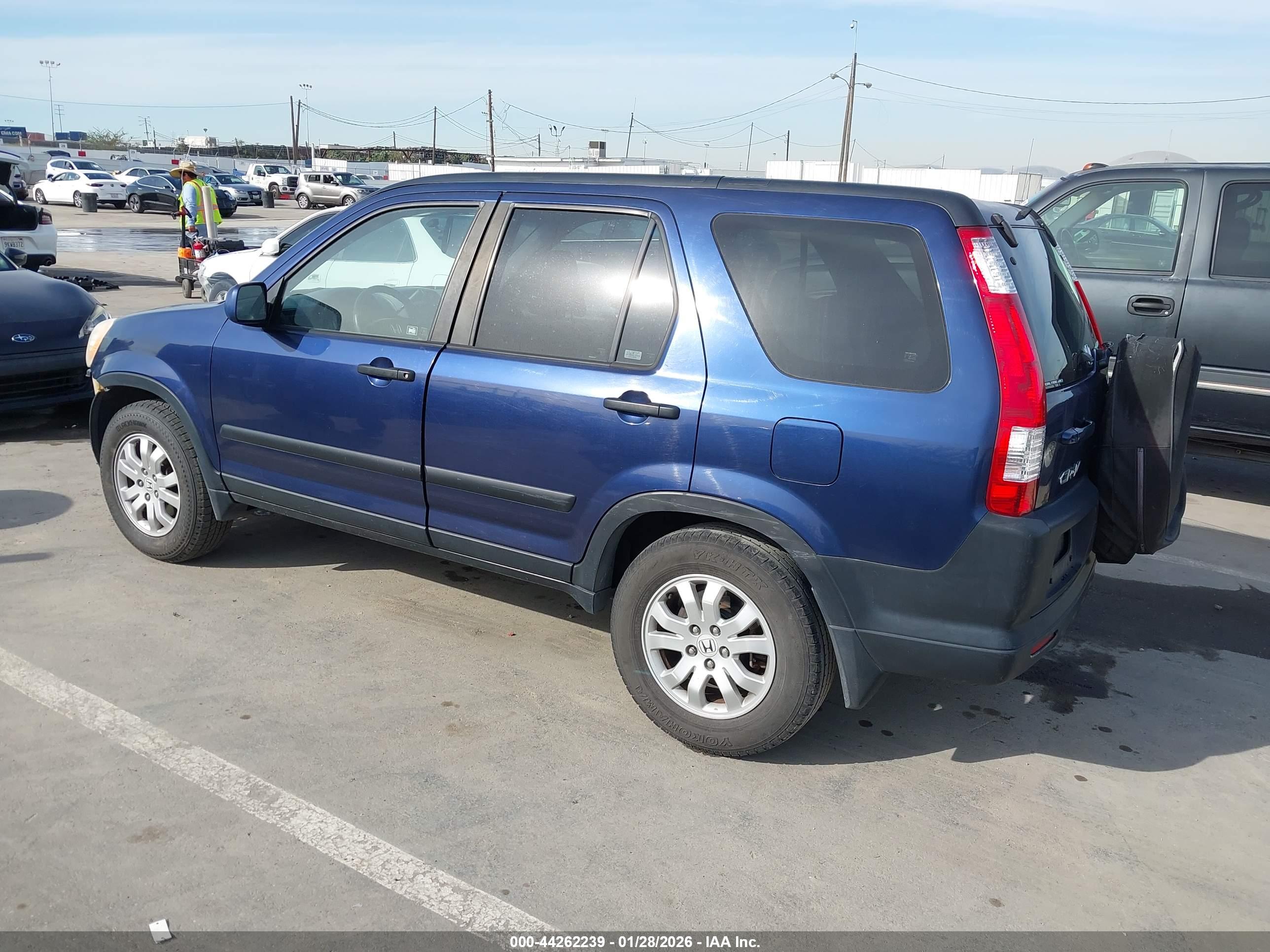 HONDA CR-V image 3
