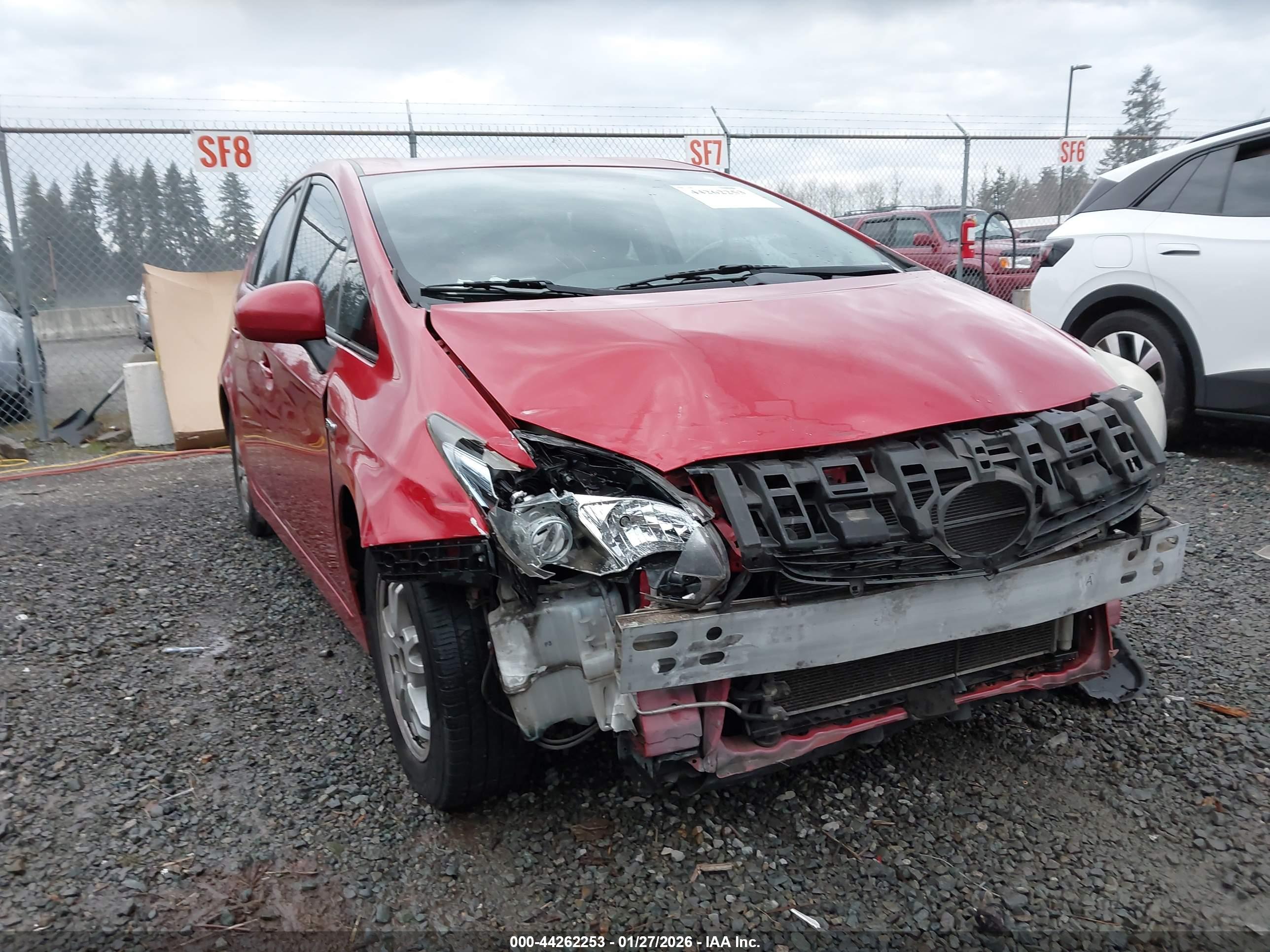 TOYOTA PRIUS image 6