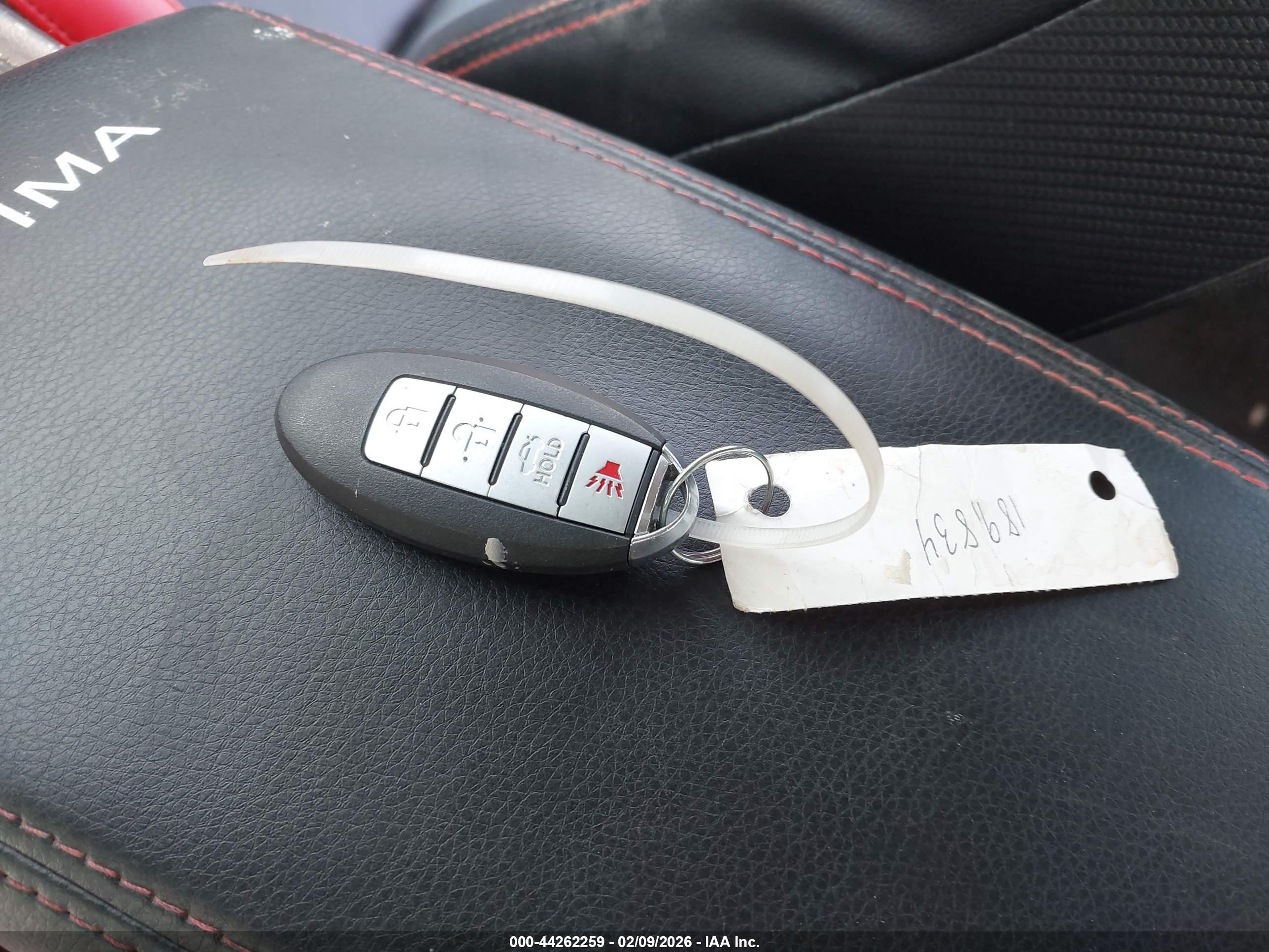 NISSAN ALTIMA image 11