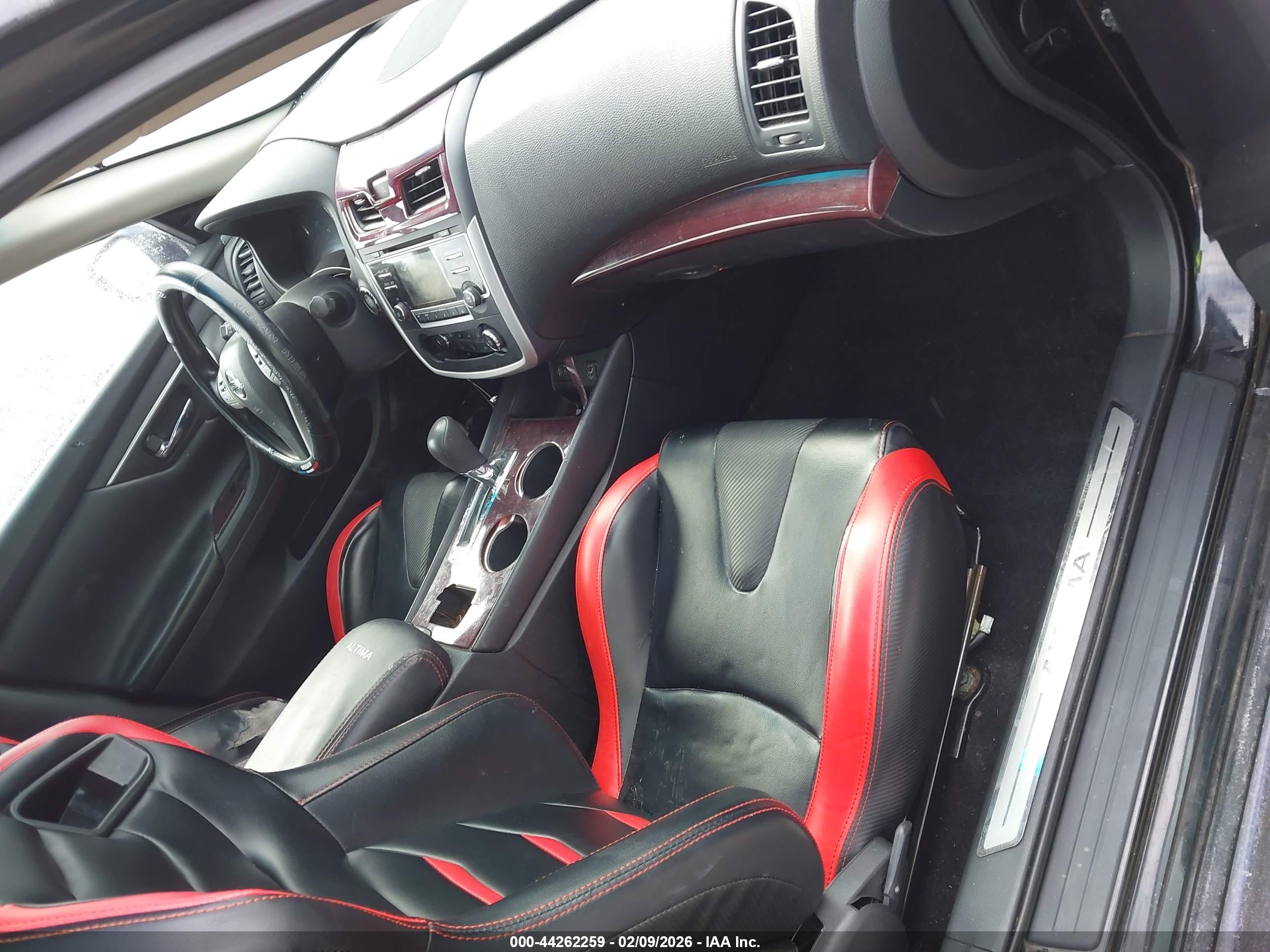 NISSAN ALTIMA image 5