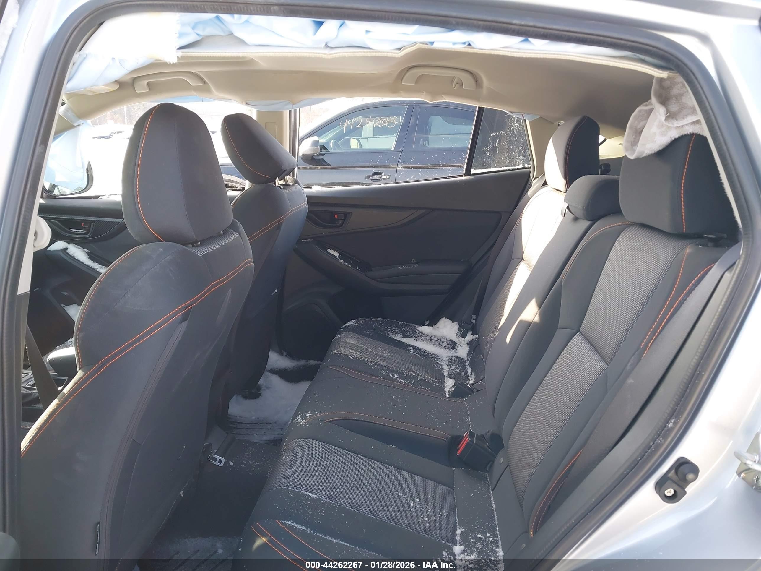 SUBARU CROSSTREK image 8