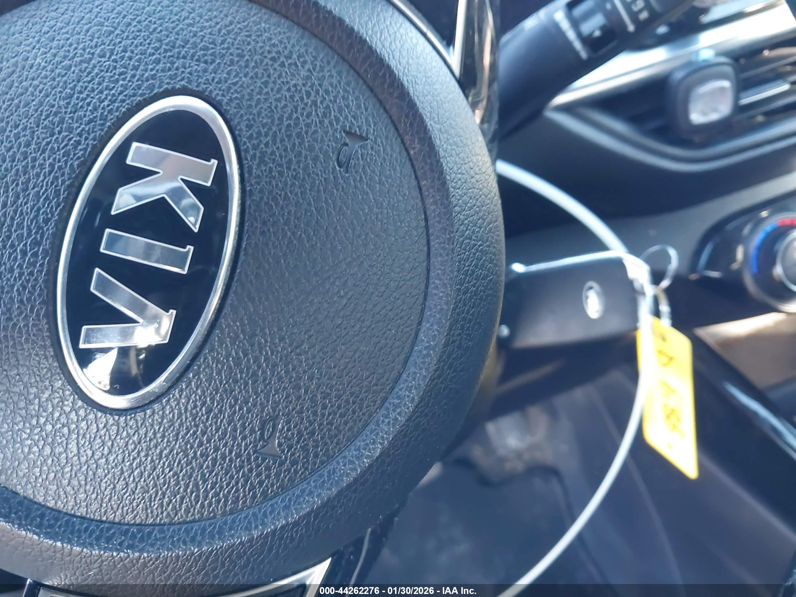 KIA FORTE image 11