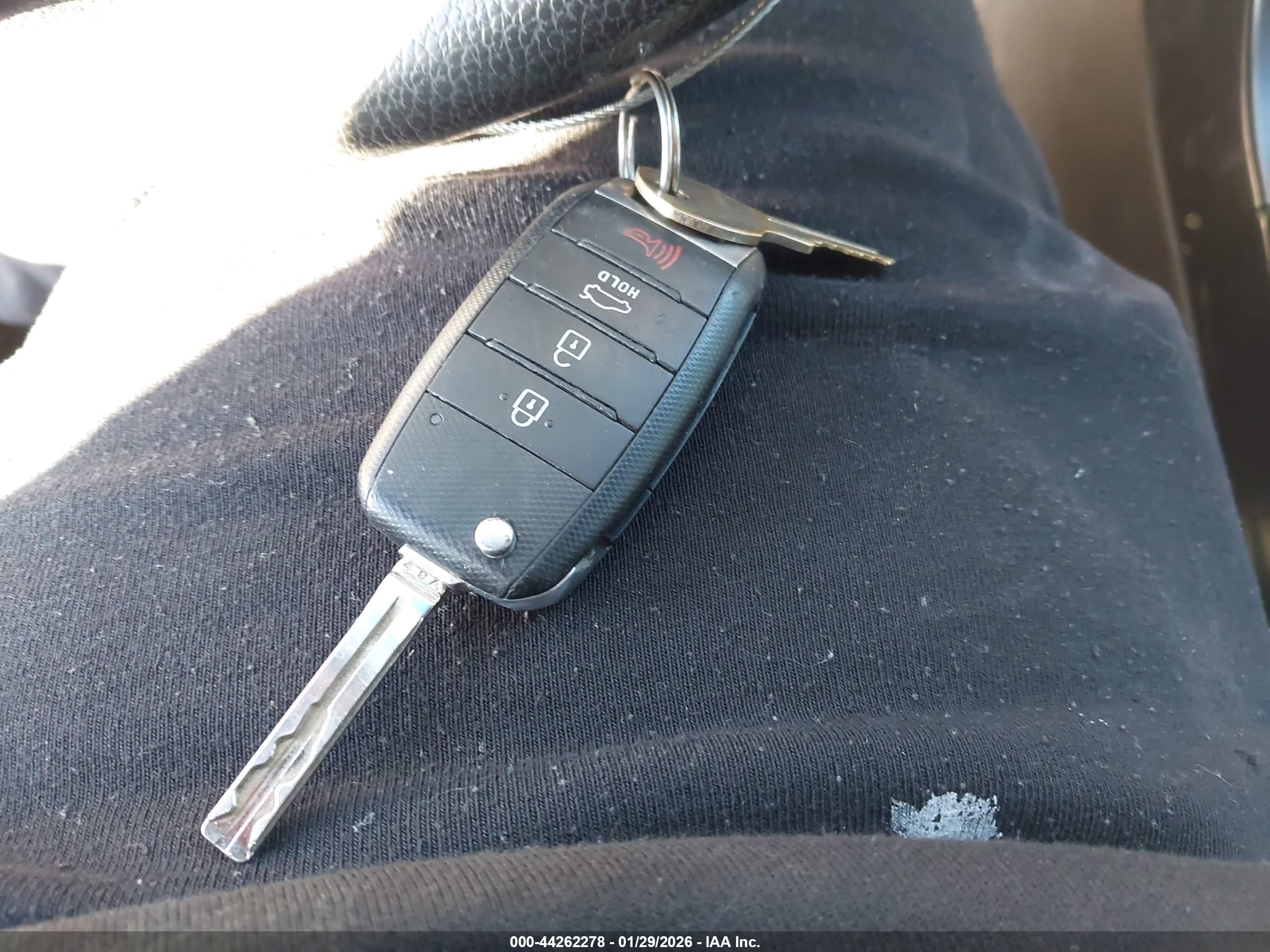 KIA OPTIMA image 11