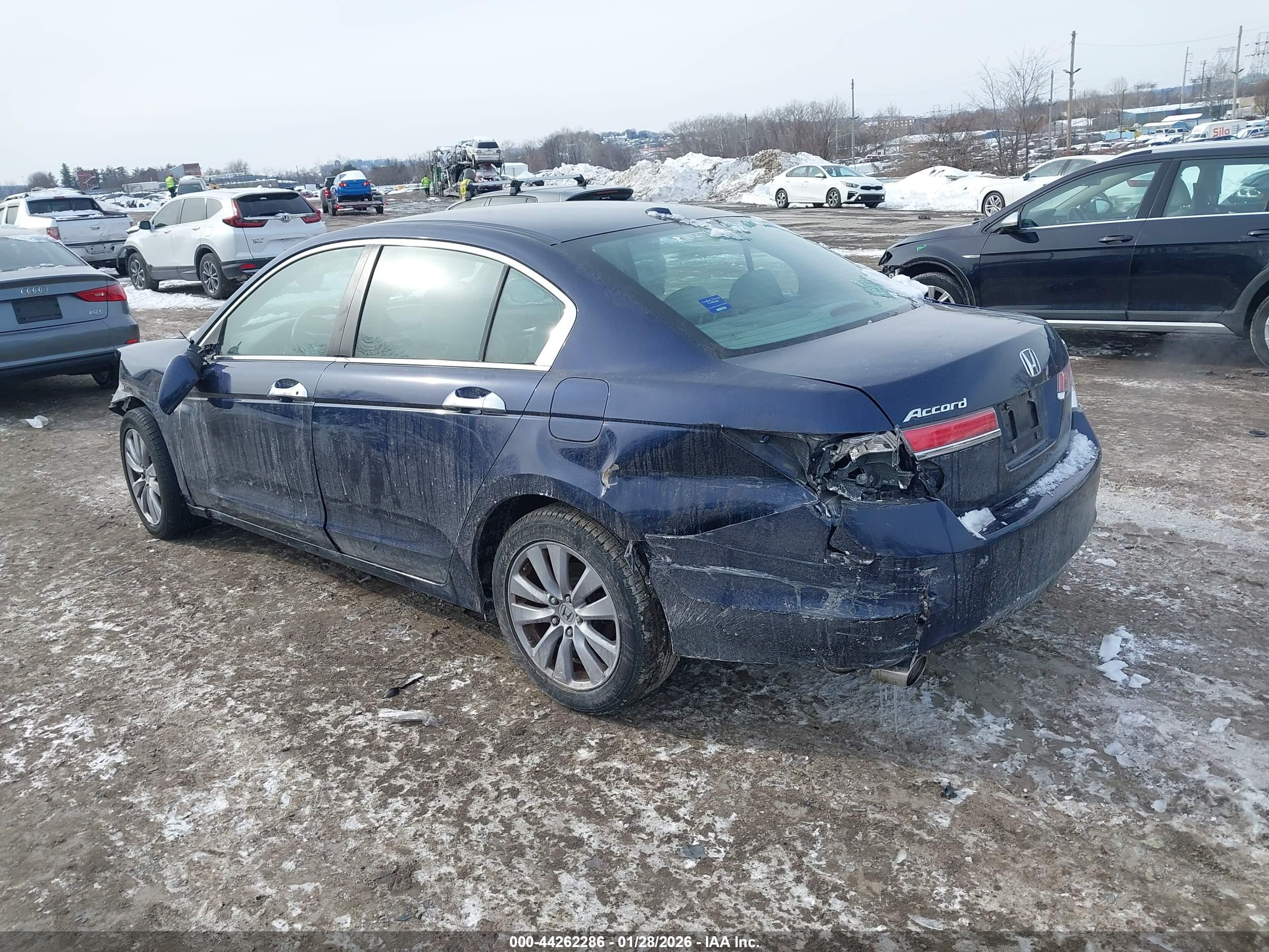 HONDA ACCORD image 3