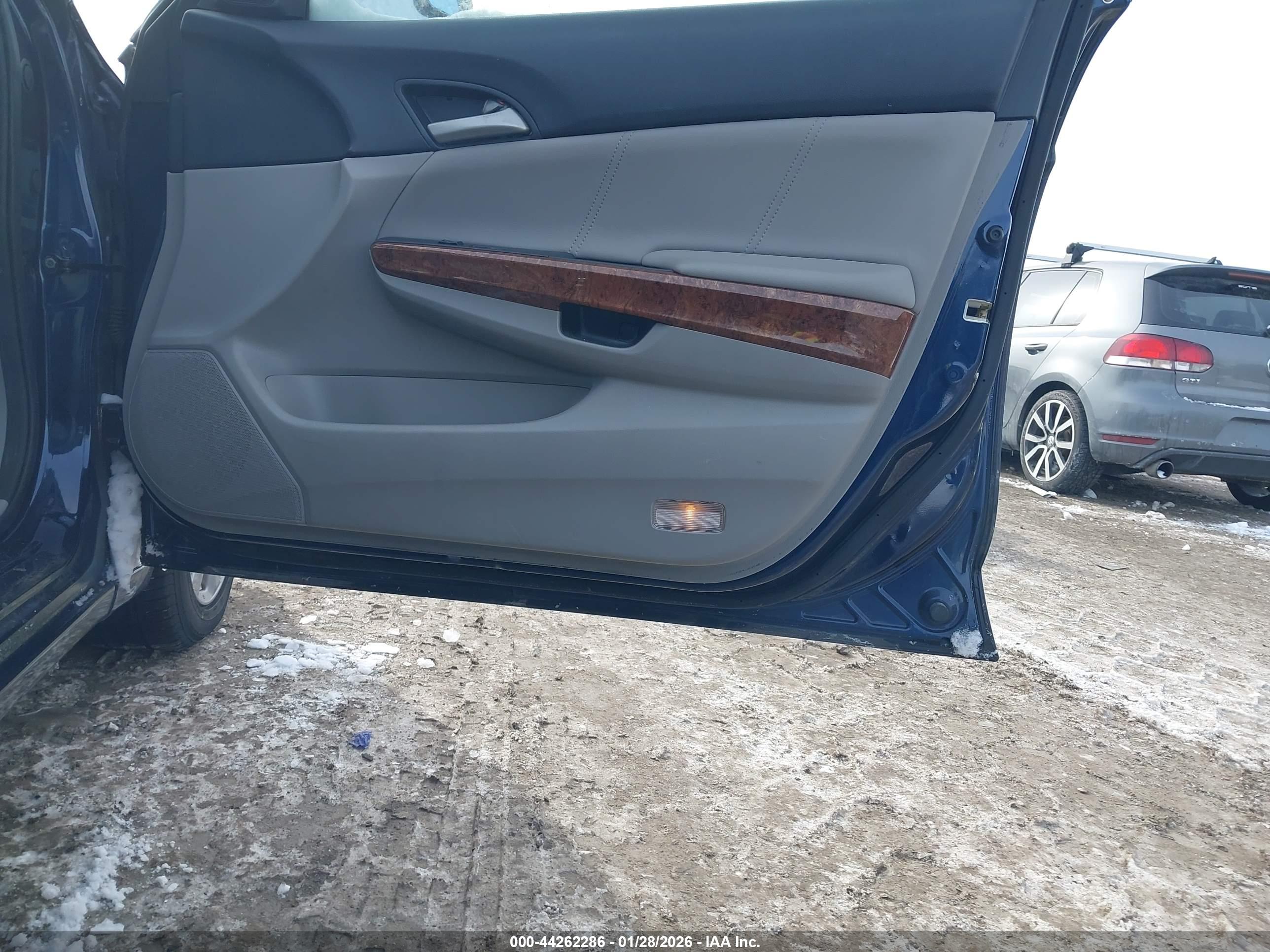 HONDA ACCORD image 5