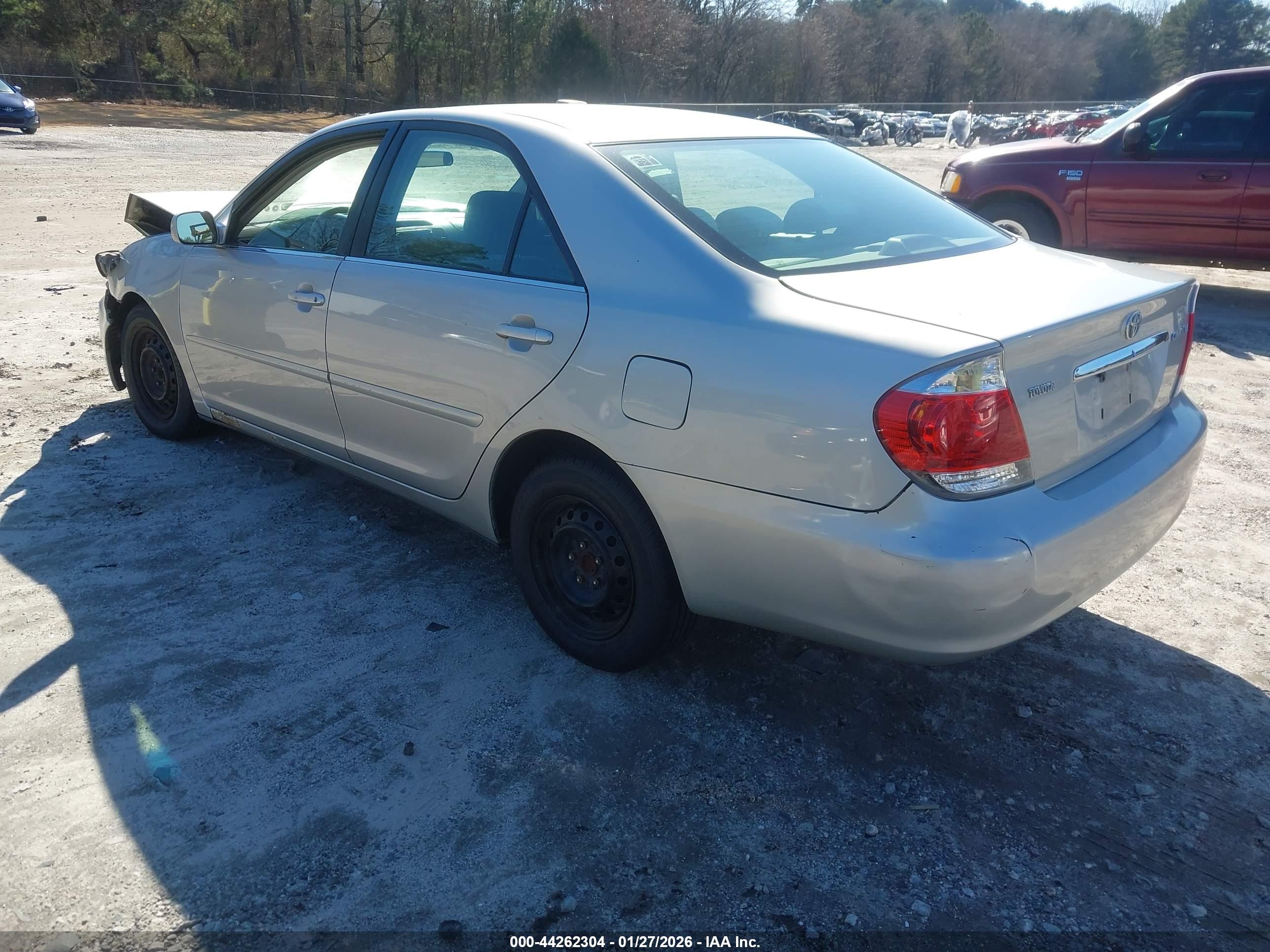TOYOTA CAMRY image 3