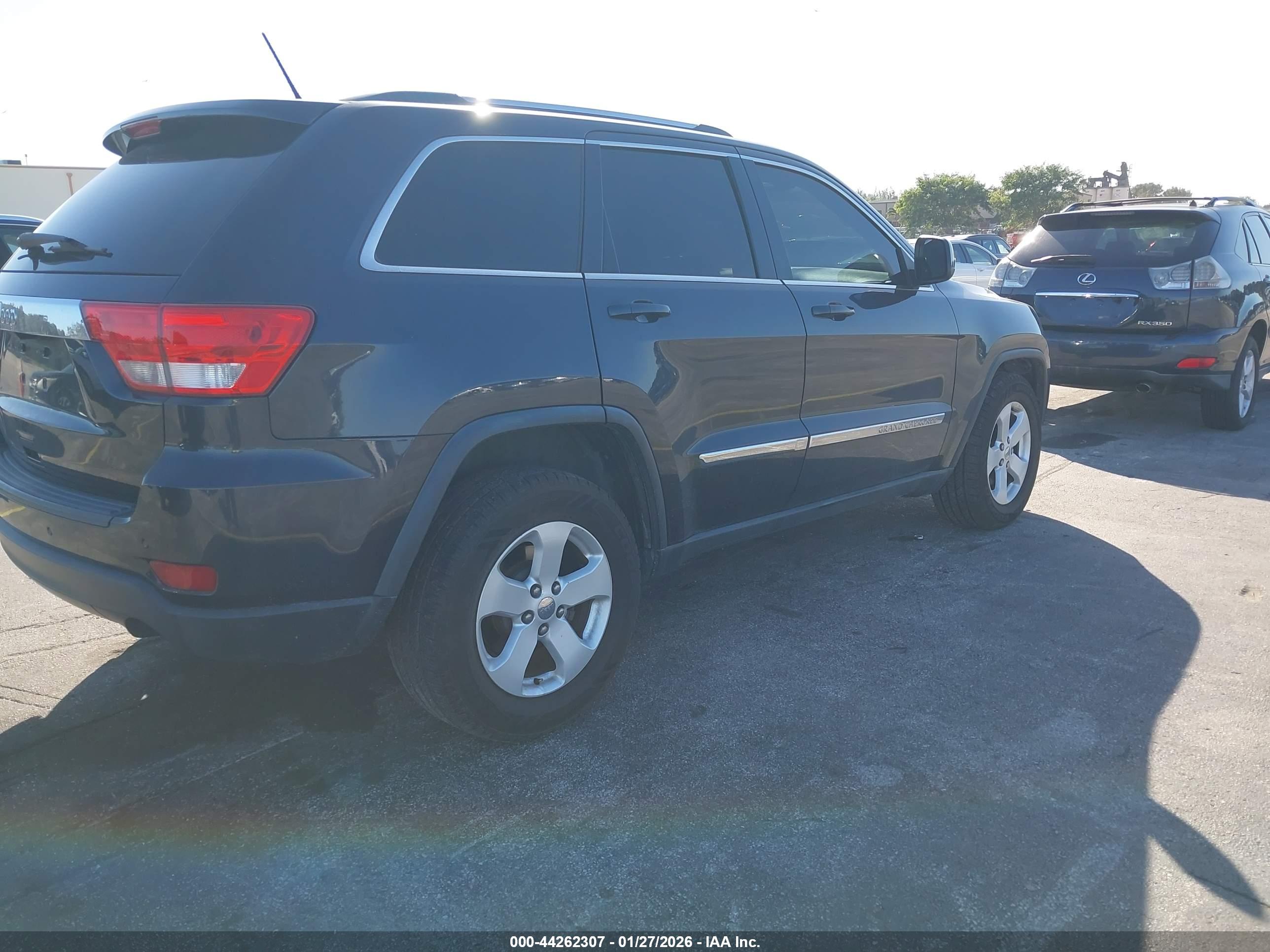 JEEP GRAND image 4