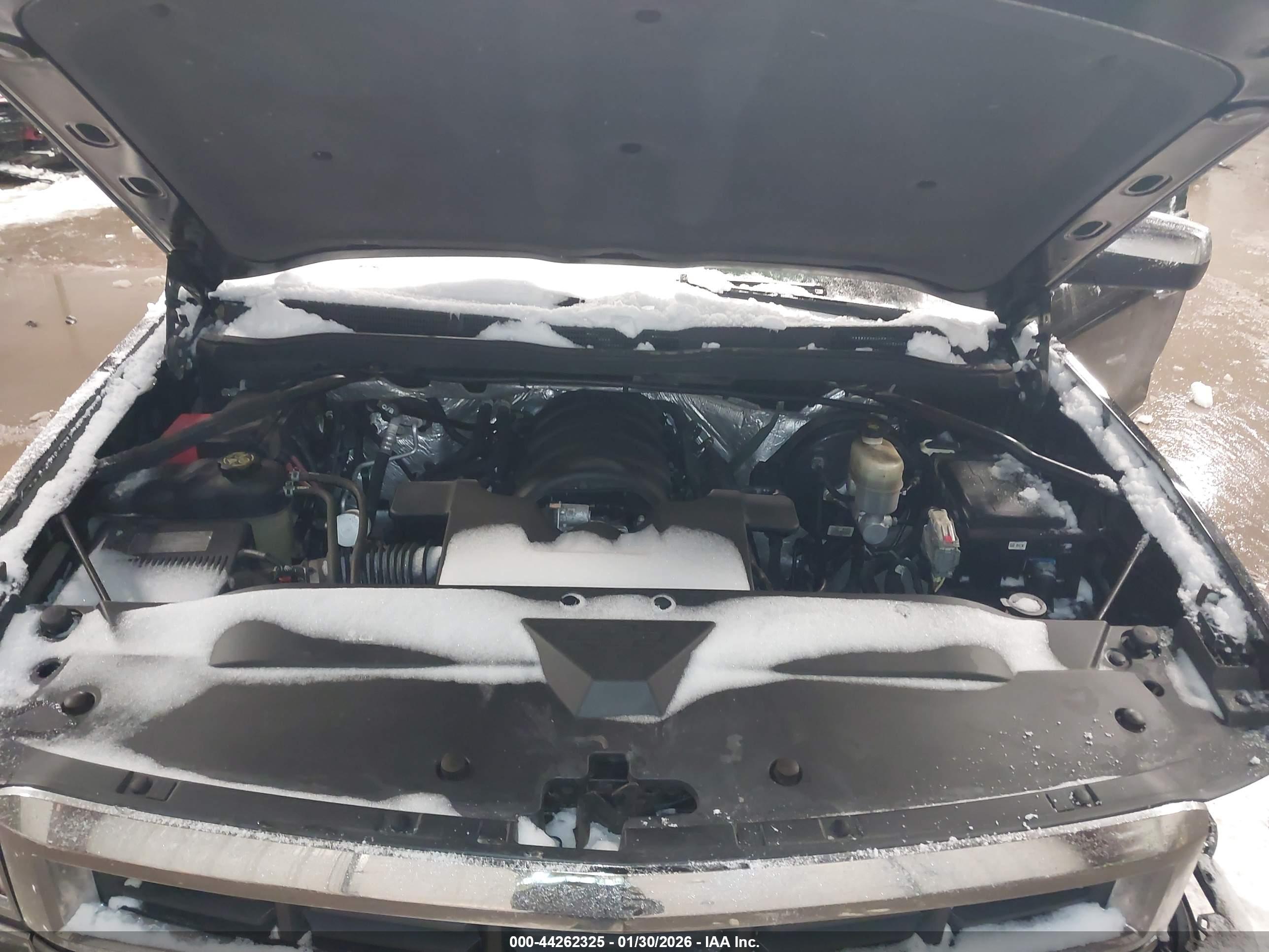 CHEVROLET SILVERADO image 10