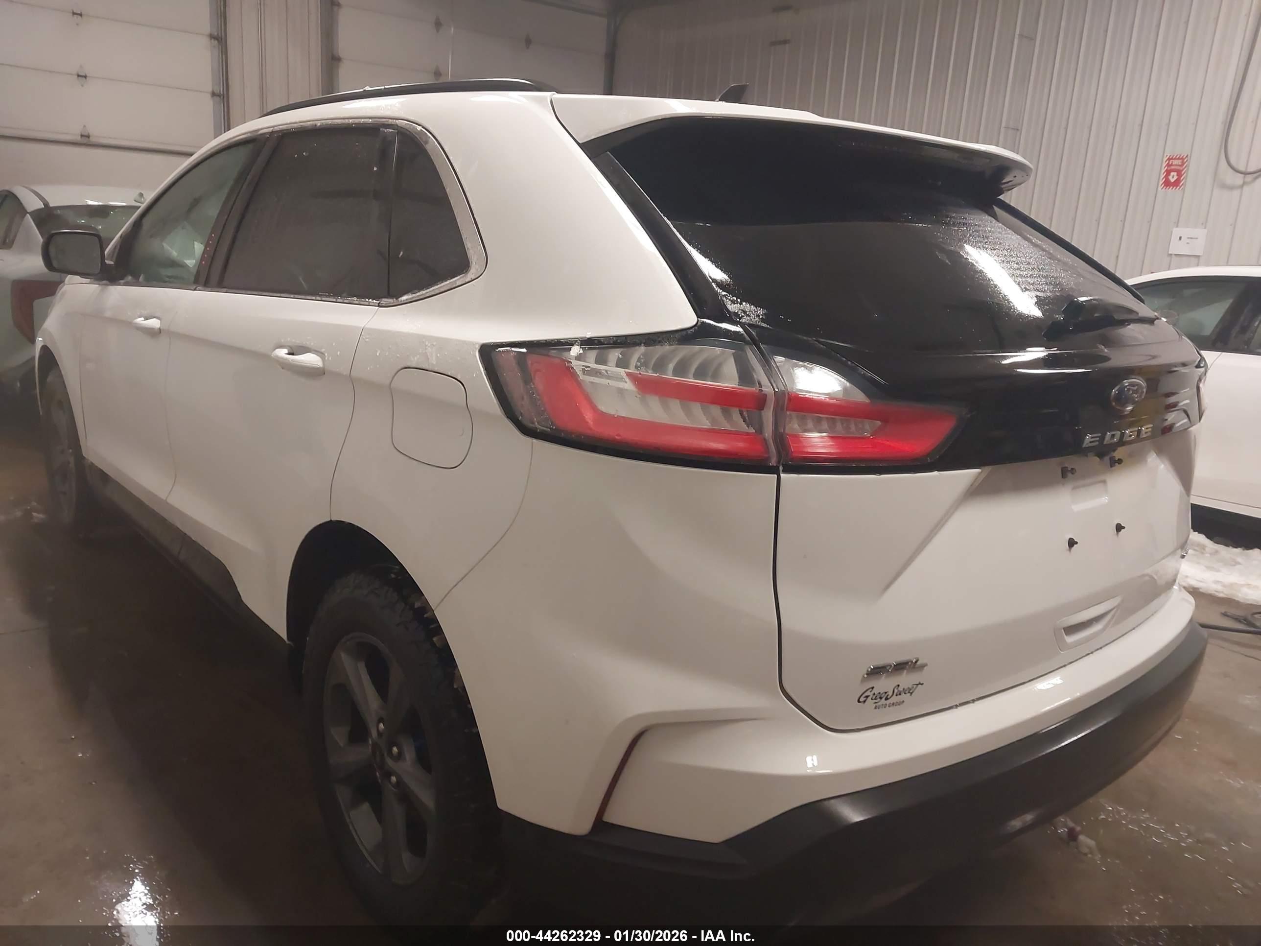 FORD EDGE image 3