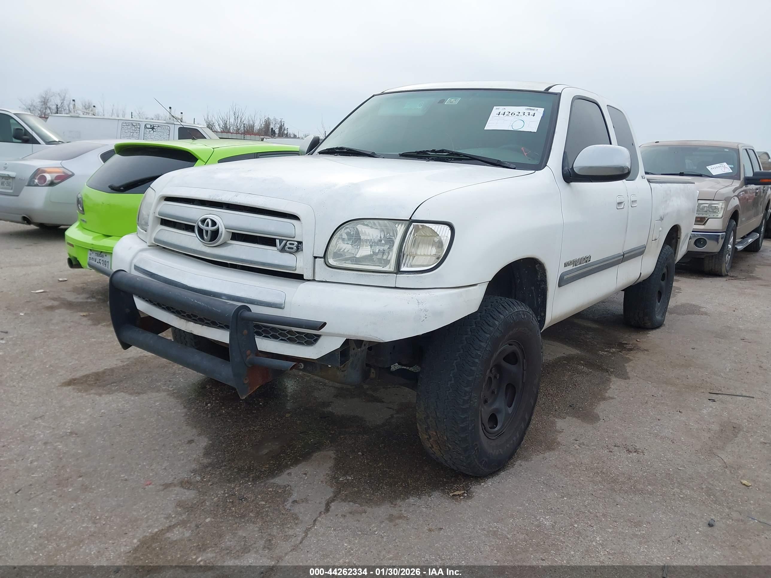 TOYOTA TUNDRA image 2