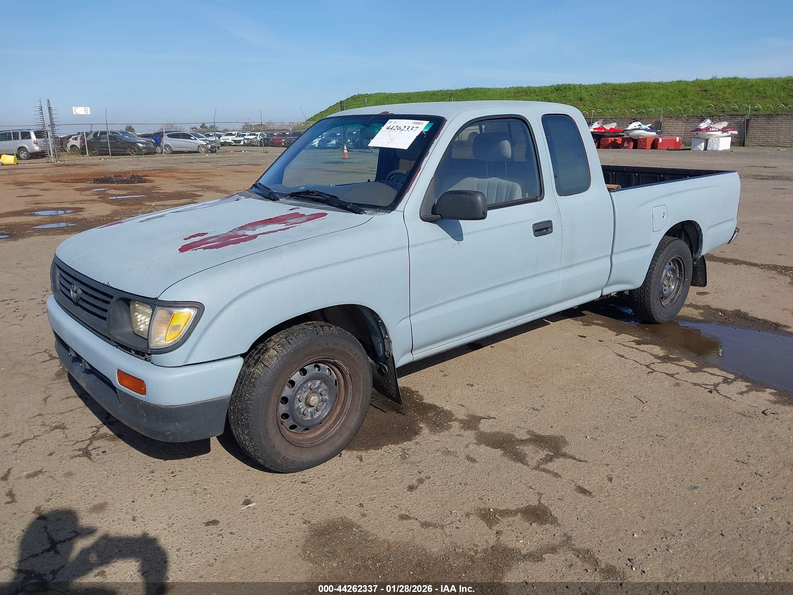 TOYOTA TACOMA image 2