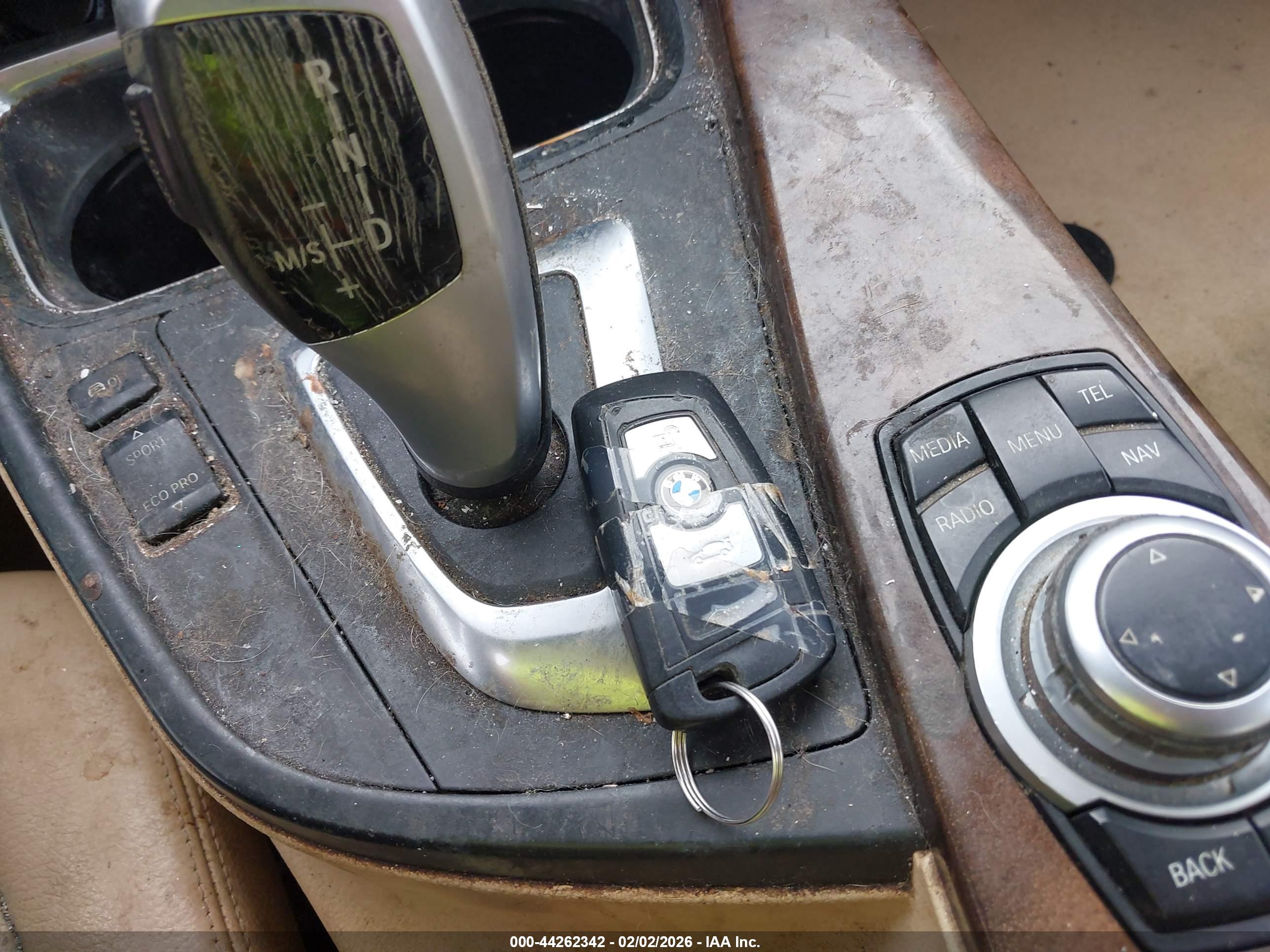 BMW 328I image 11