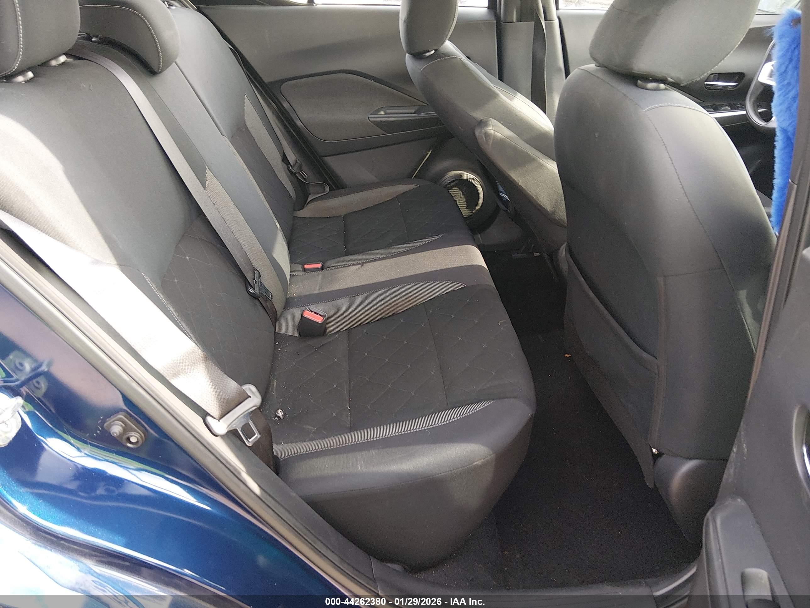 NISSAN KICKS image 8