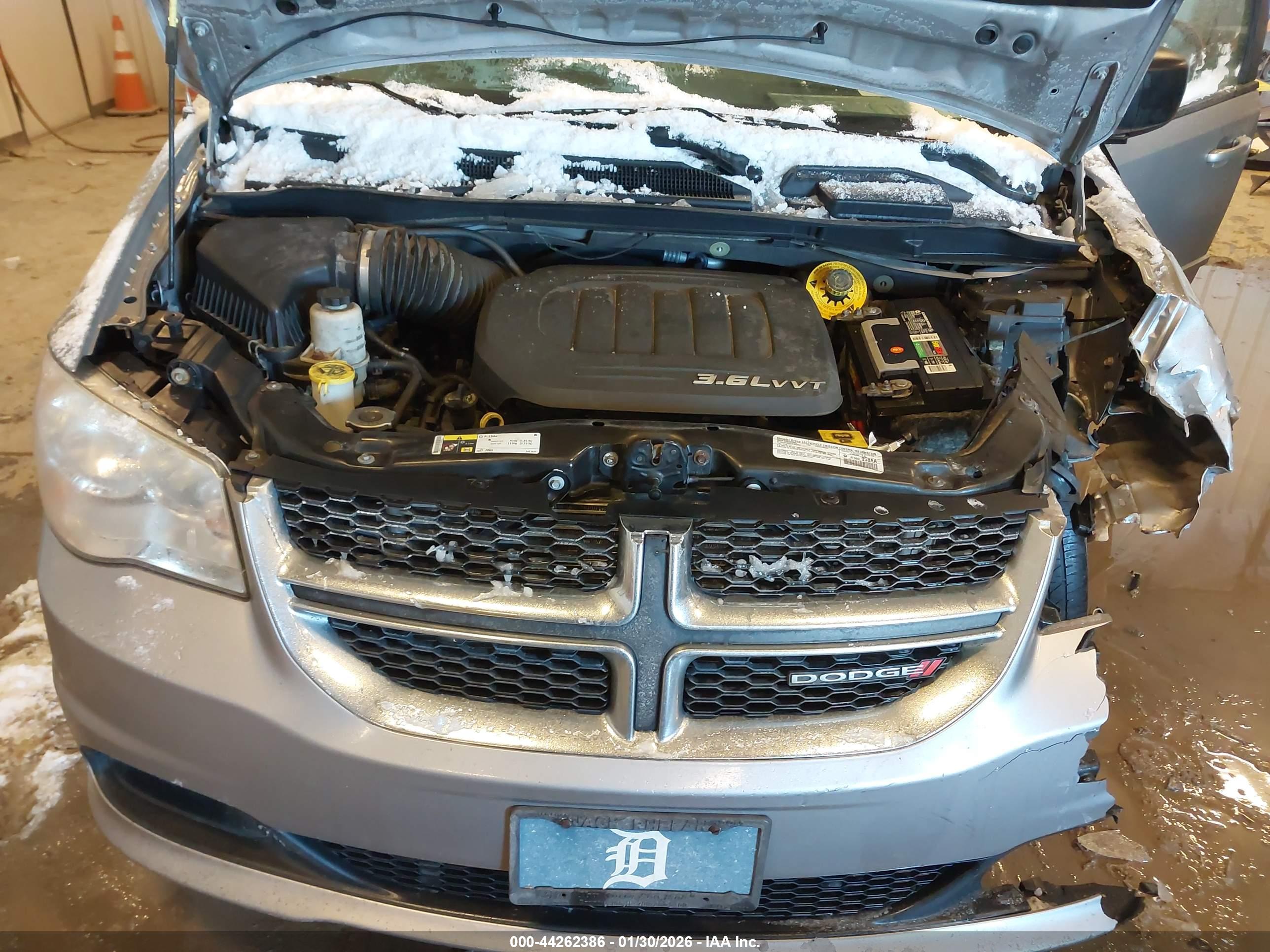 DODGE GRAND image 10