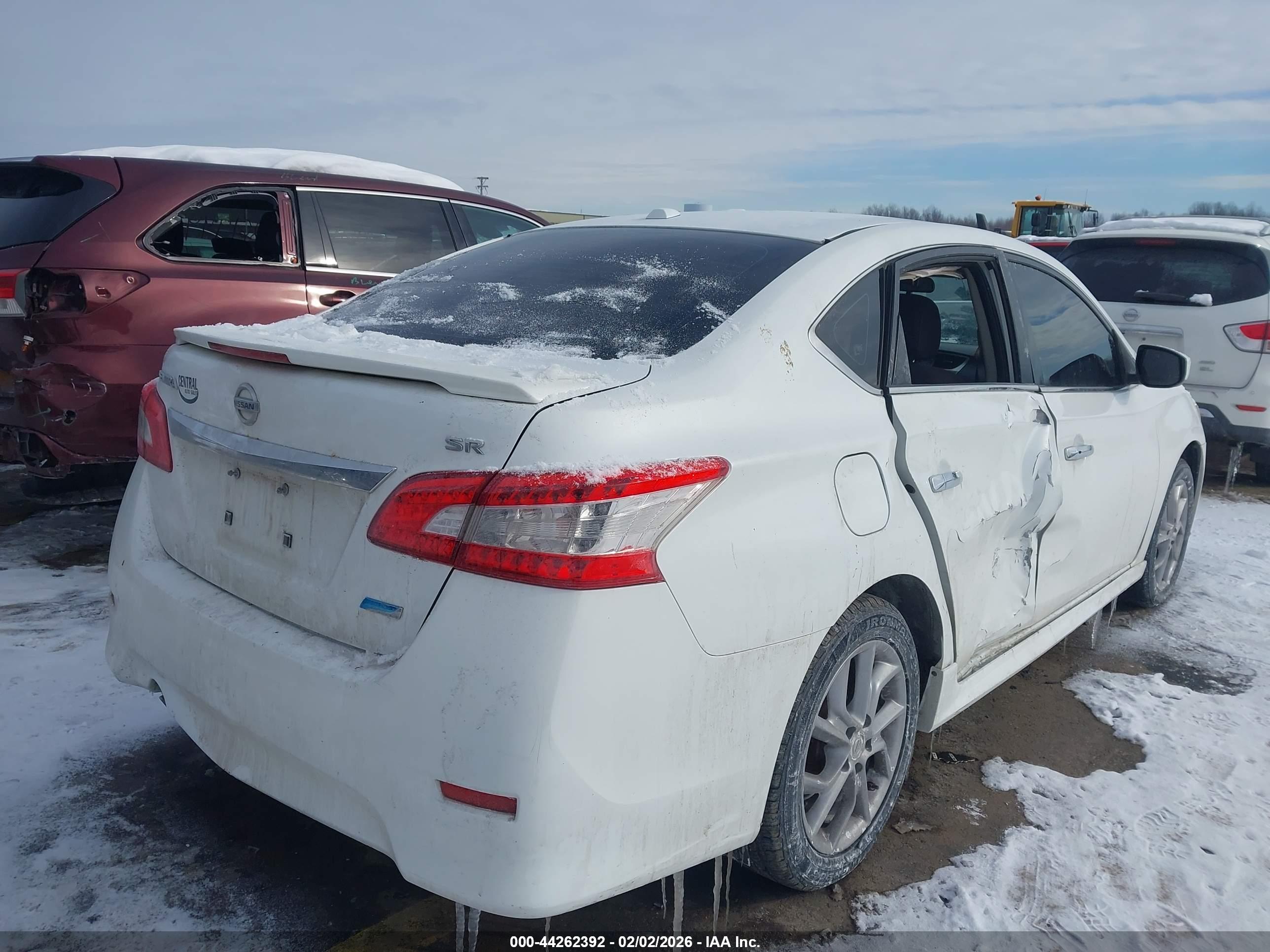 NISSAN SENTRA image 4