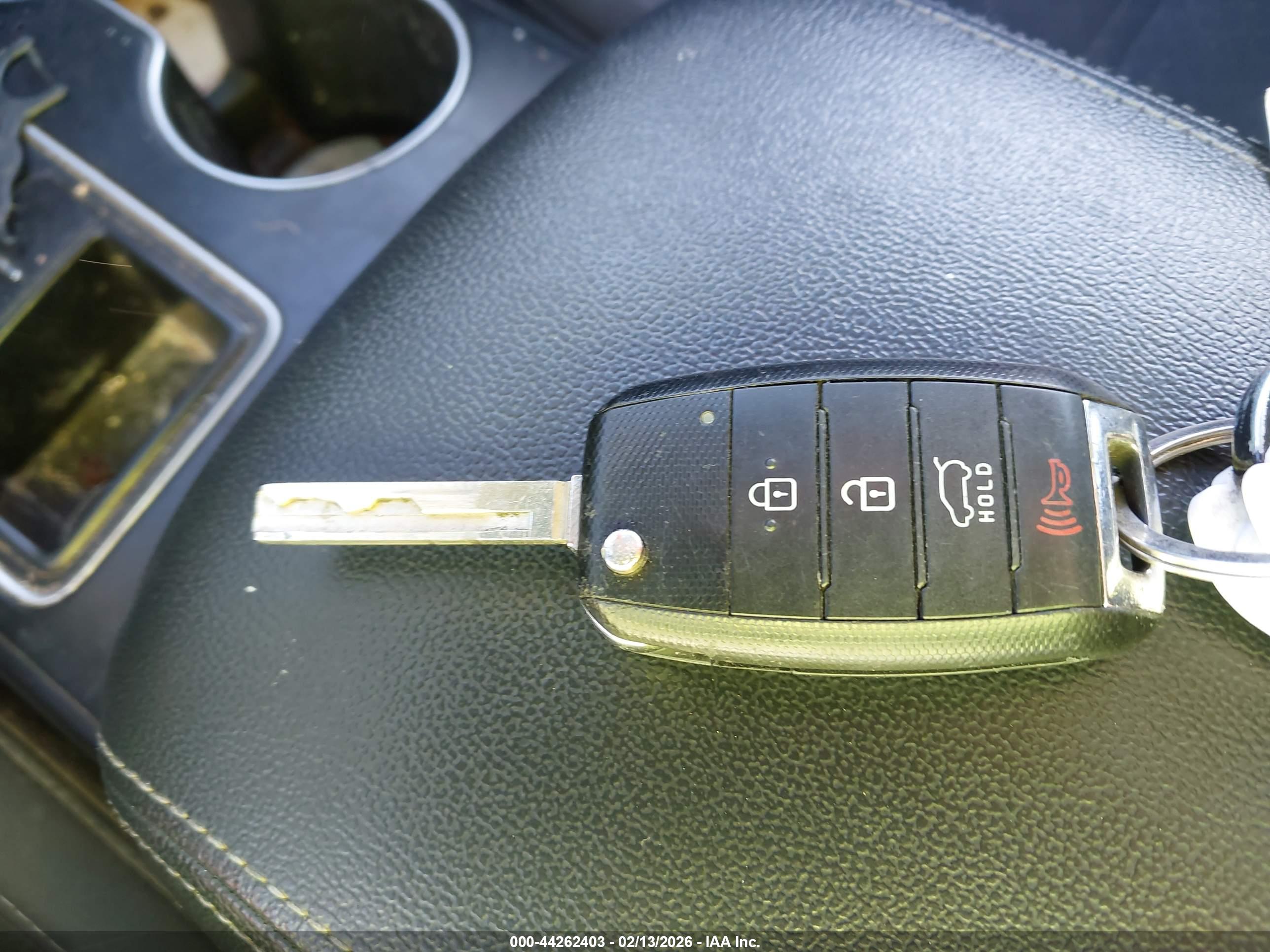KIA SORENTO image 11