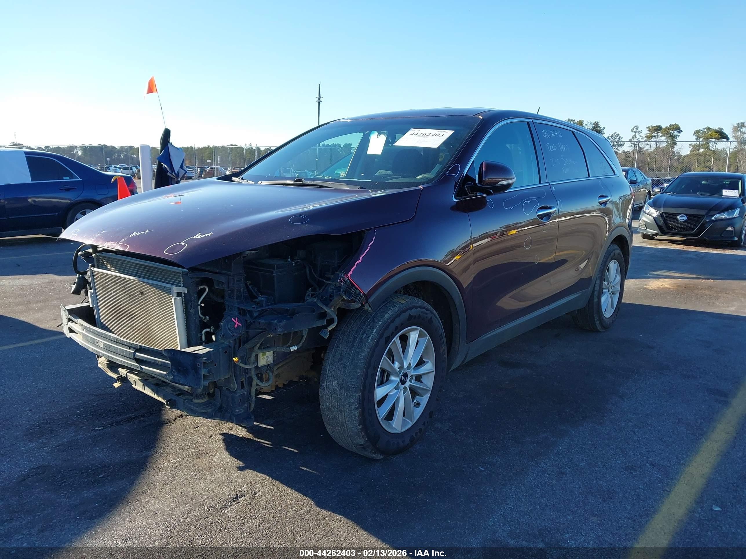KIA SORENTO image 2