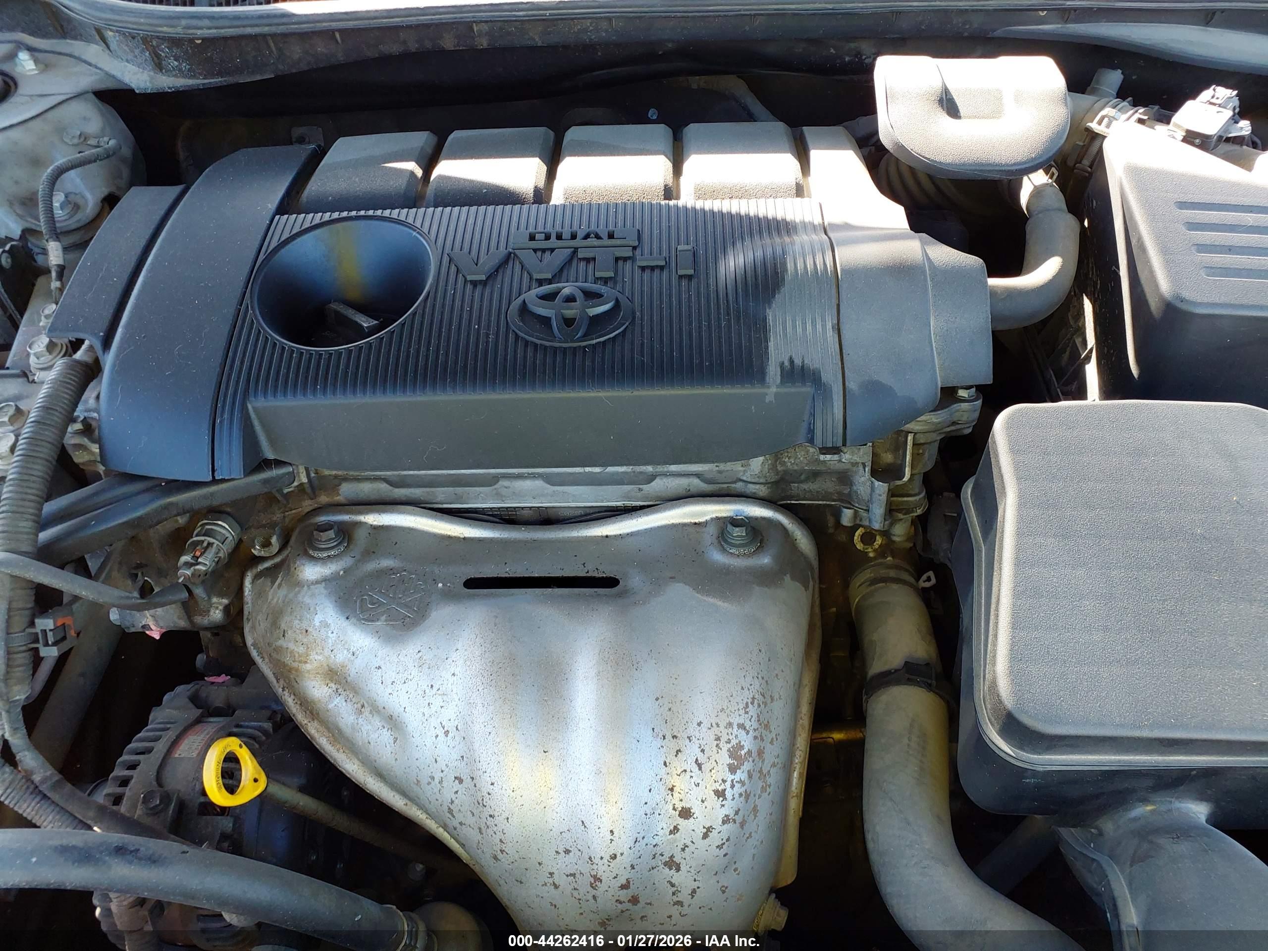 TOYOTA CAMRY image 10