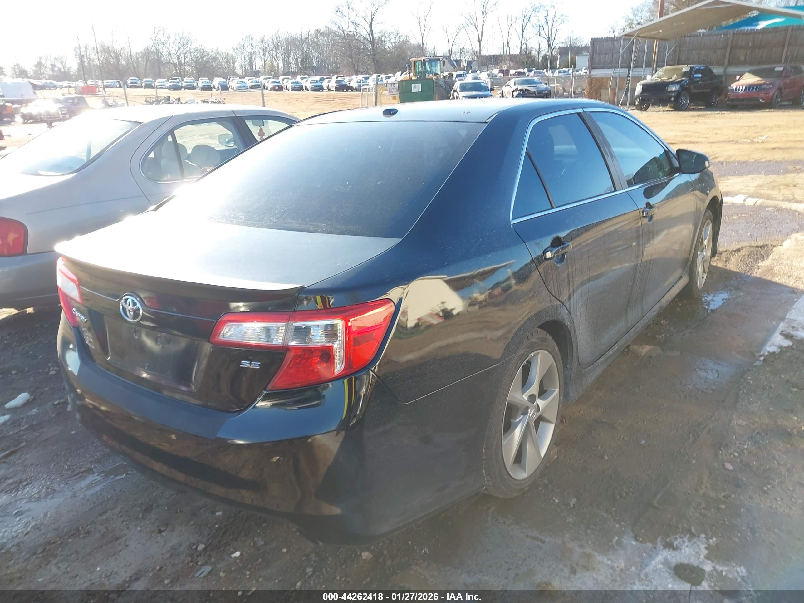 TOYOTA CAMRY image 4