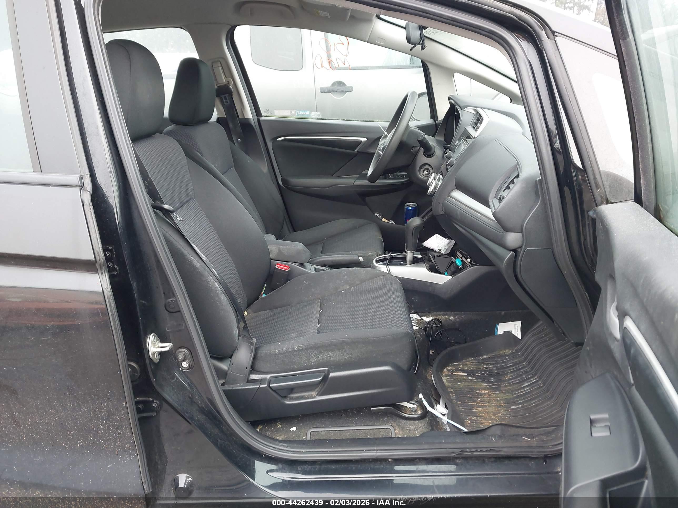 HONDA FIT image 5