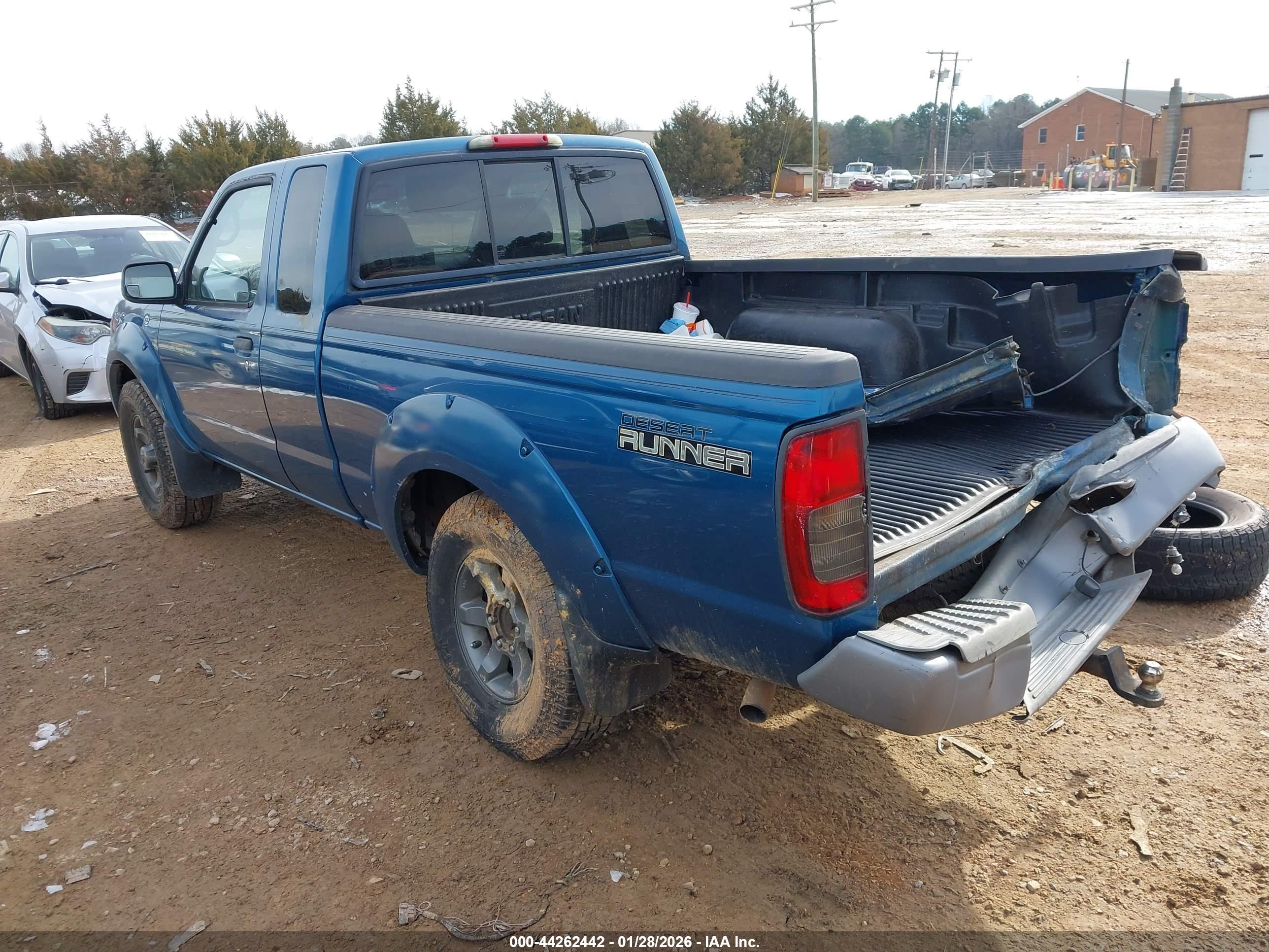 NISSAN FRONTIER image 3