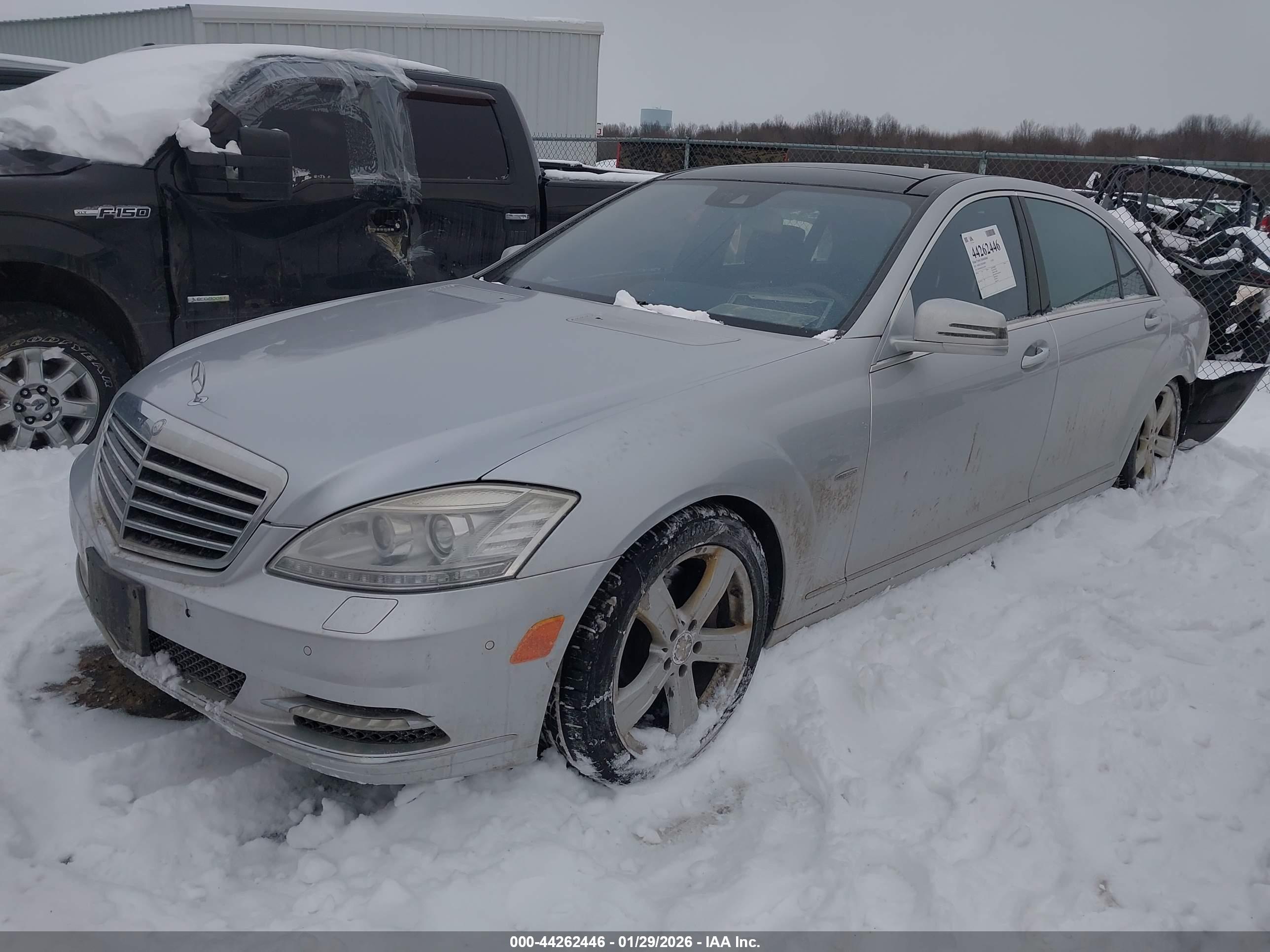 MERCEDES-BENZ S image 2