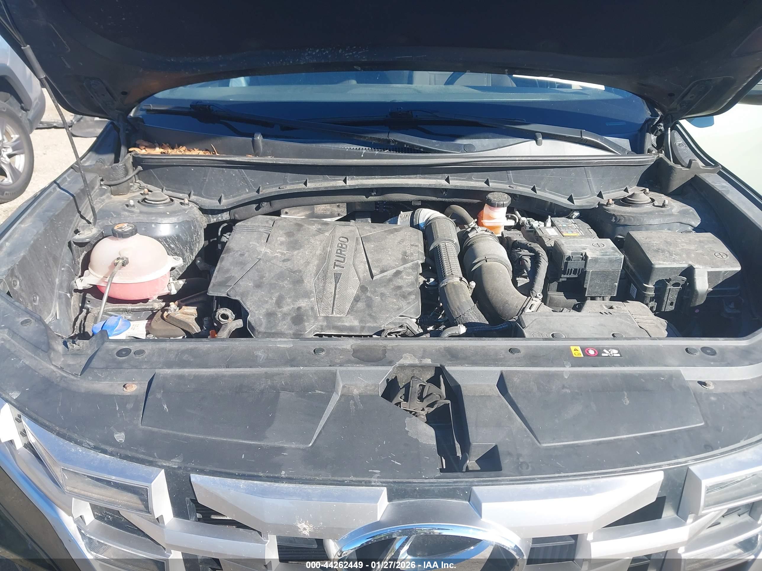 HYUNDAI SANTA image 10