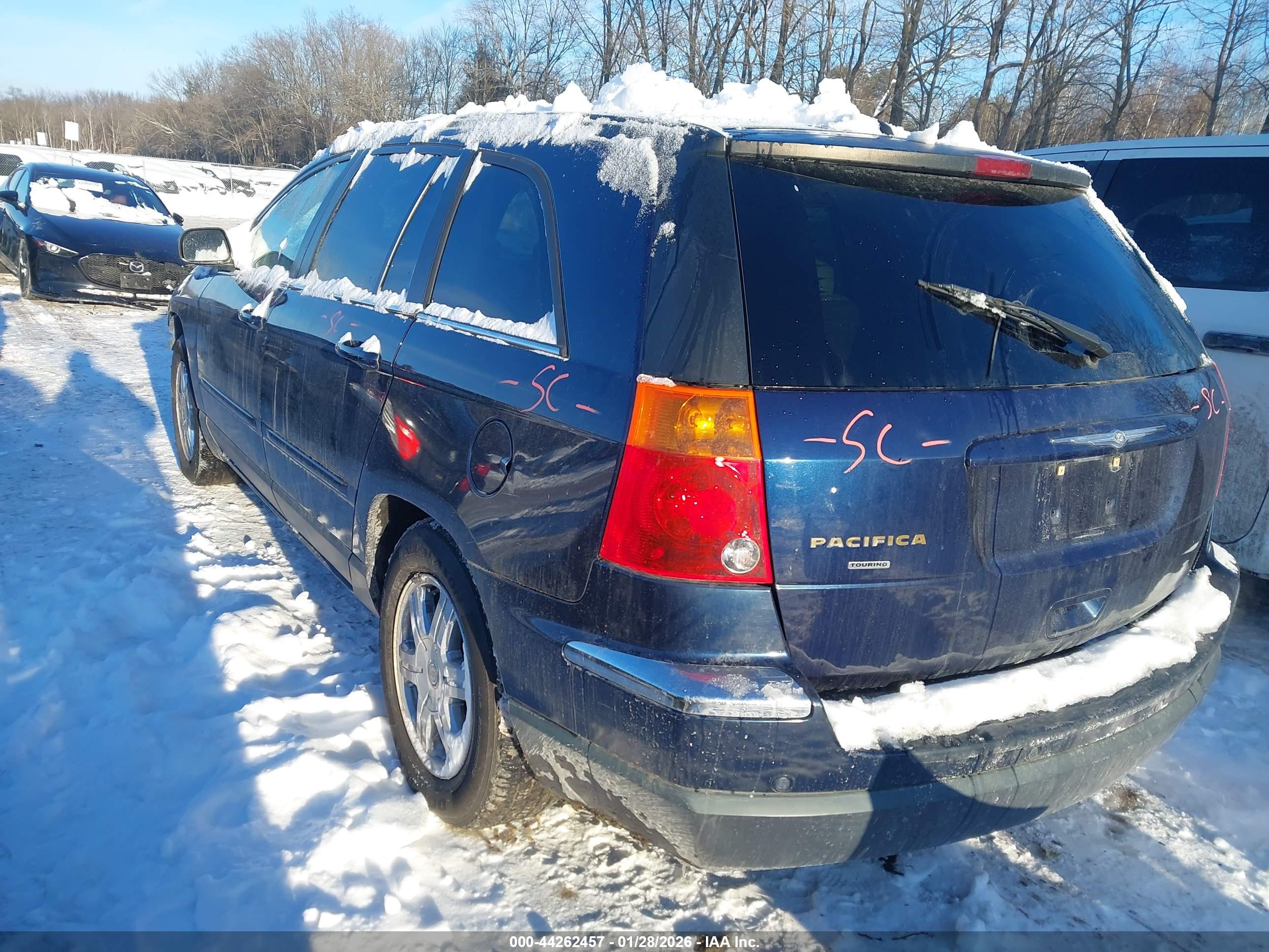 CHRYSLER PACIFICA image 3
