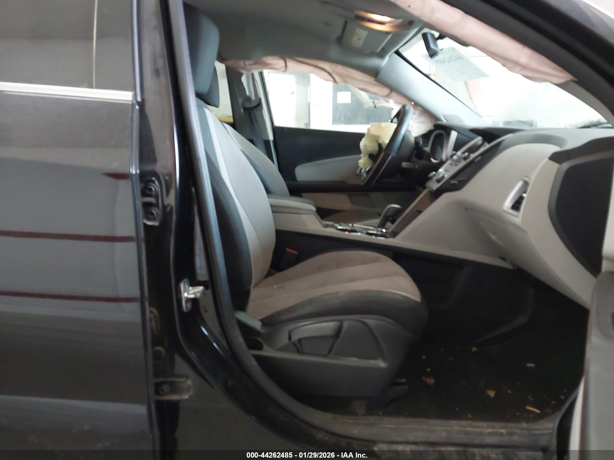 CHEVROLET EQUINOX image 5