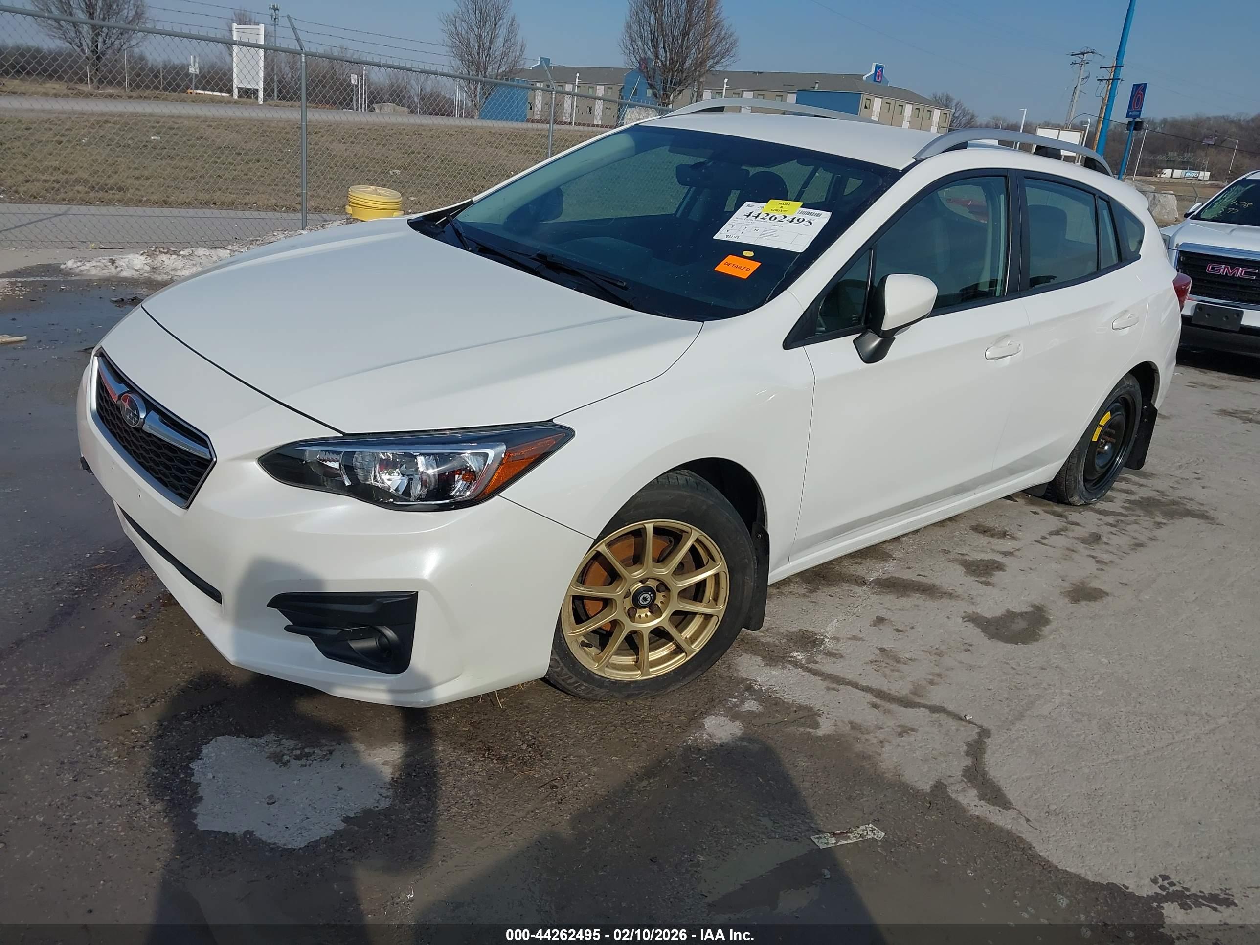 SUBARU IMPREZA image 2