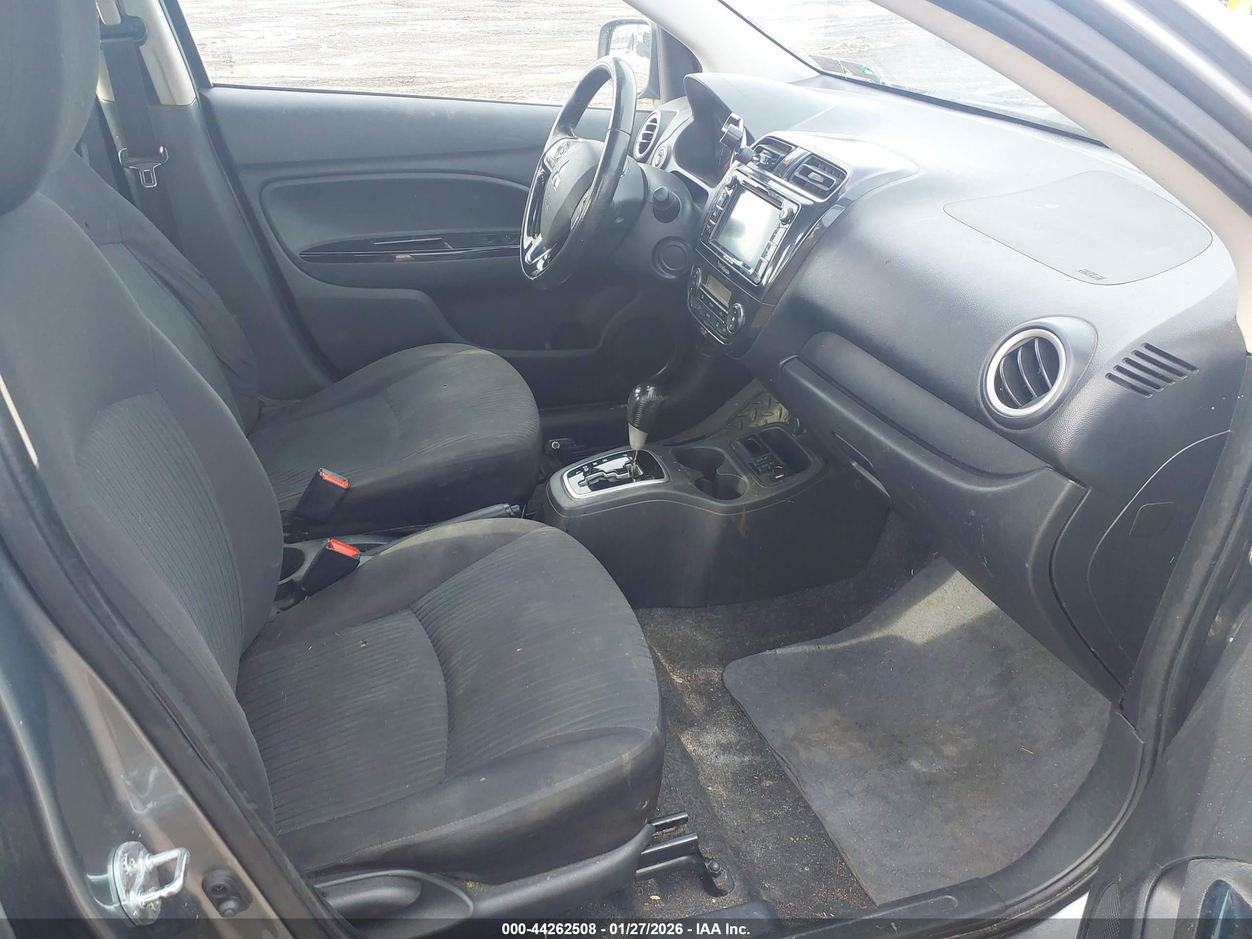 MITSUBISHI MIRAGE image 5