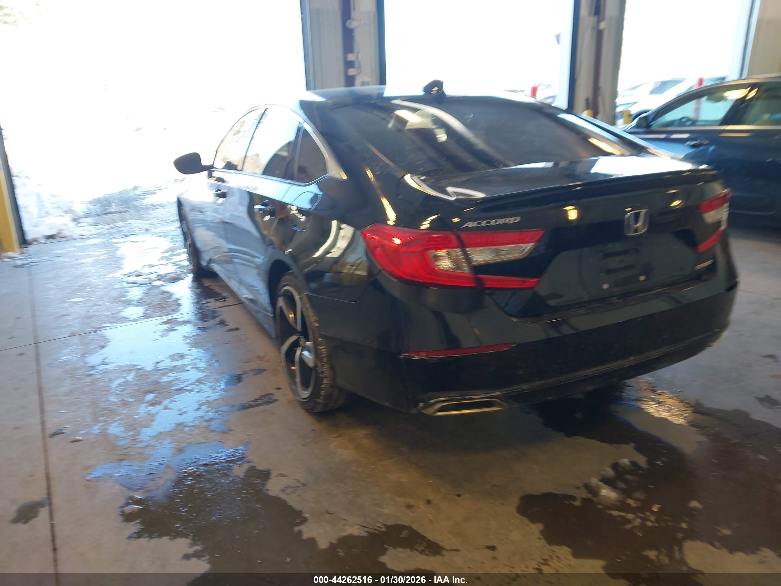HONDA ACCORD image 3