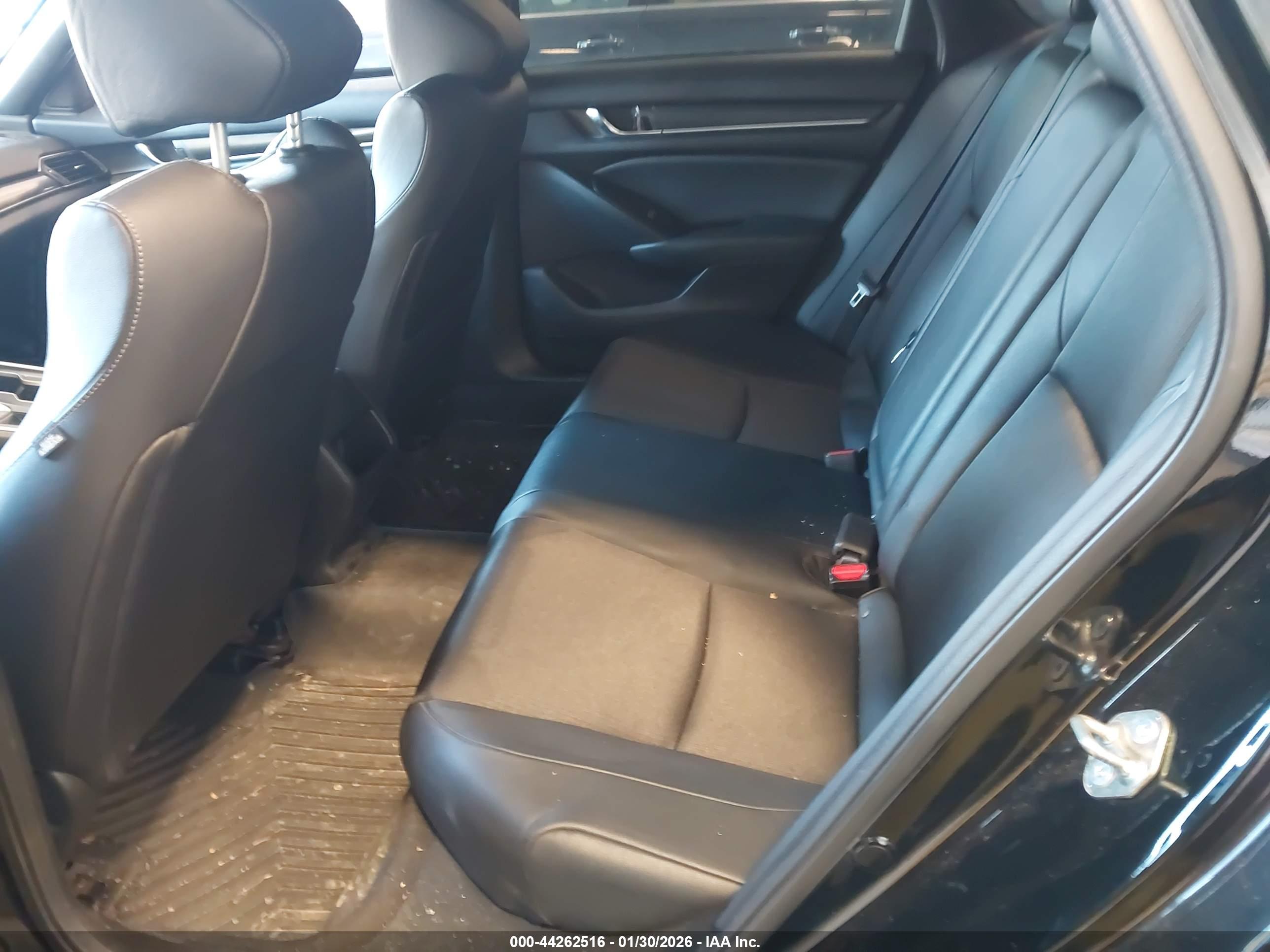 HONDA ACCORD image 8