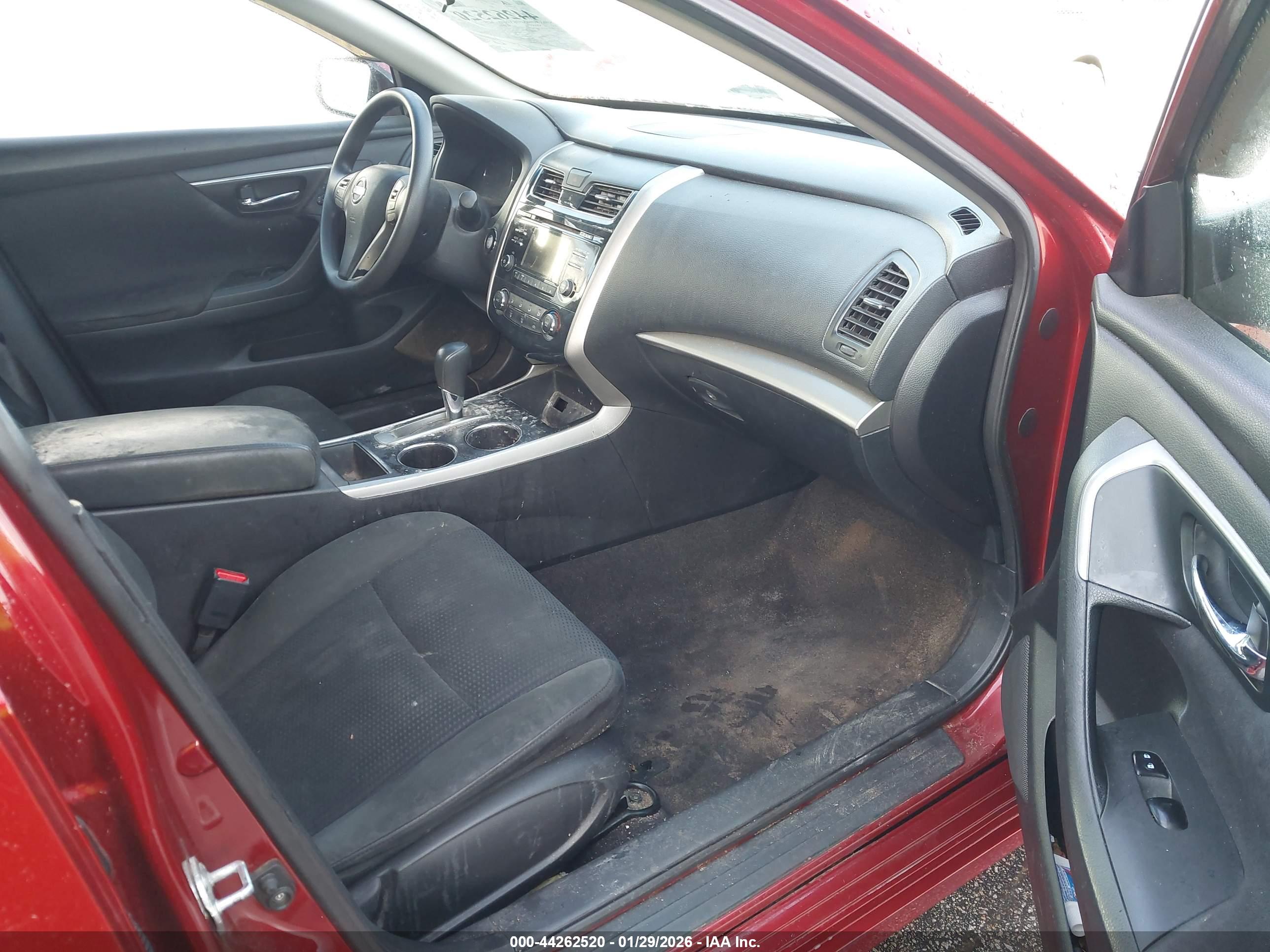 NISSAN ALTIMA image 5