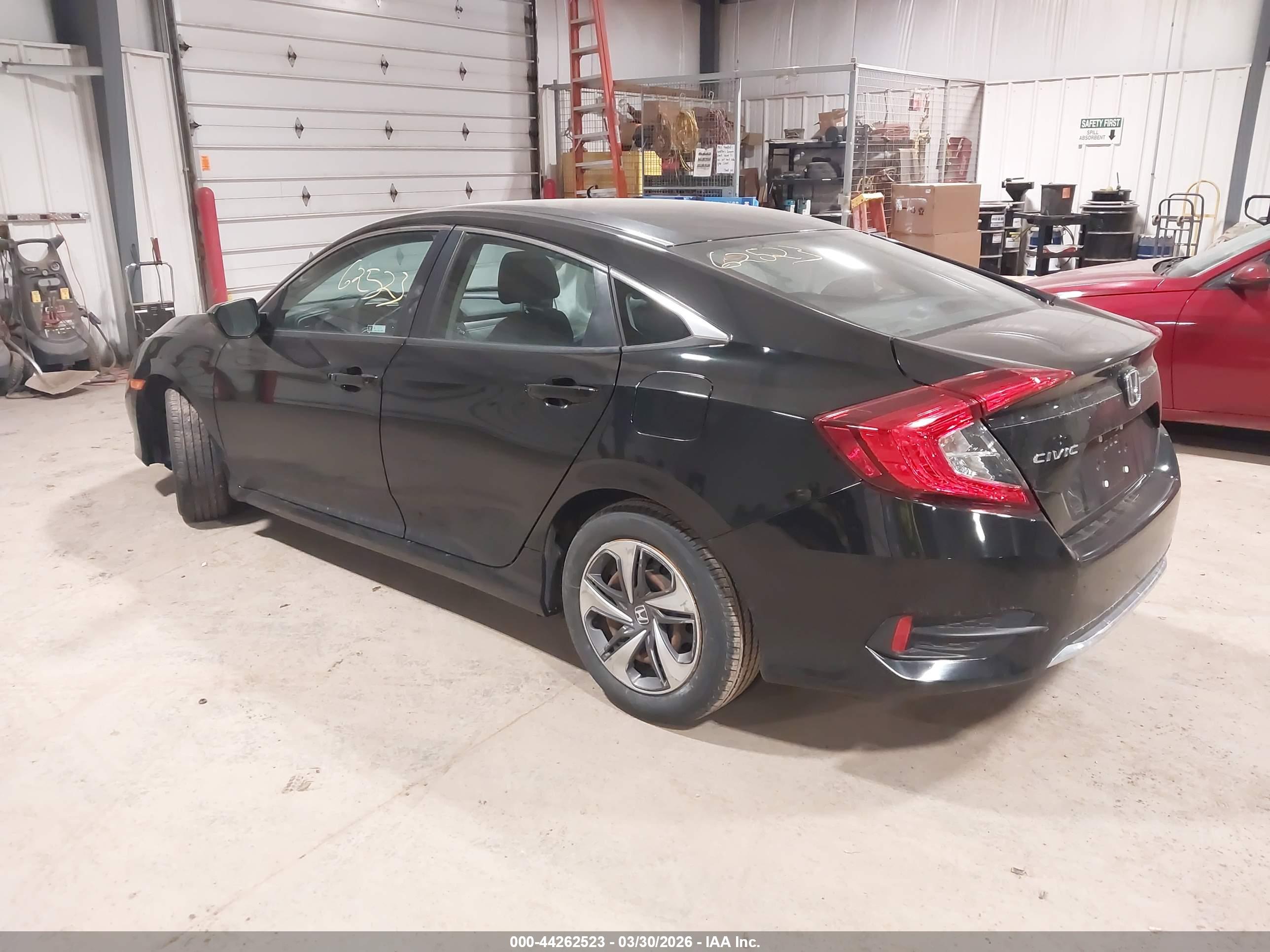 HONDA CIVIC image 3