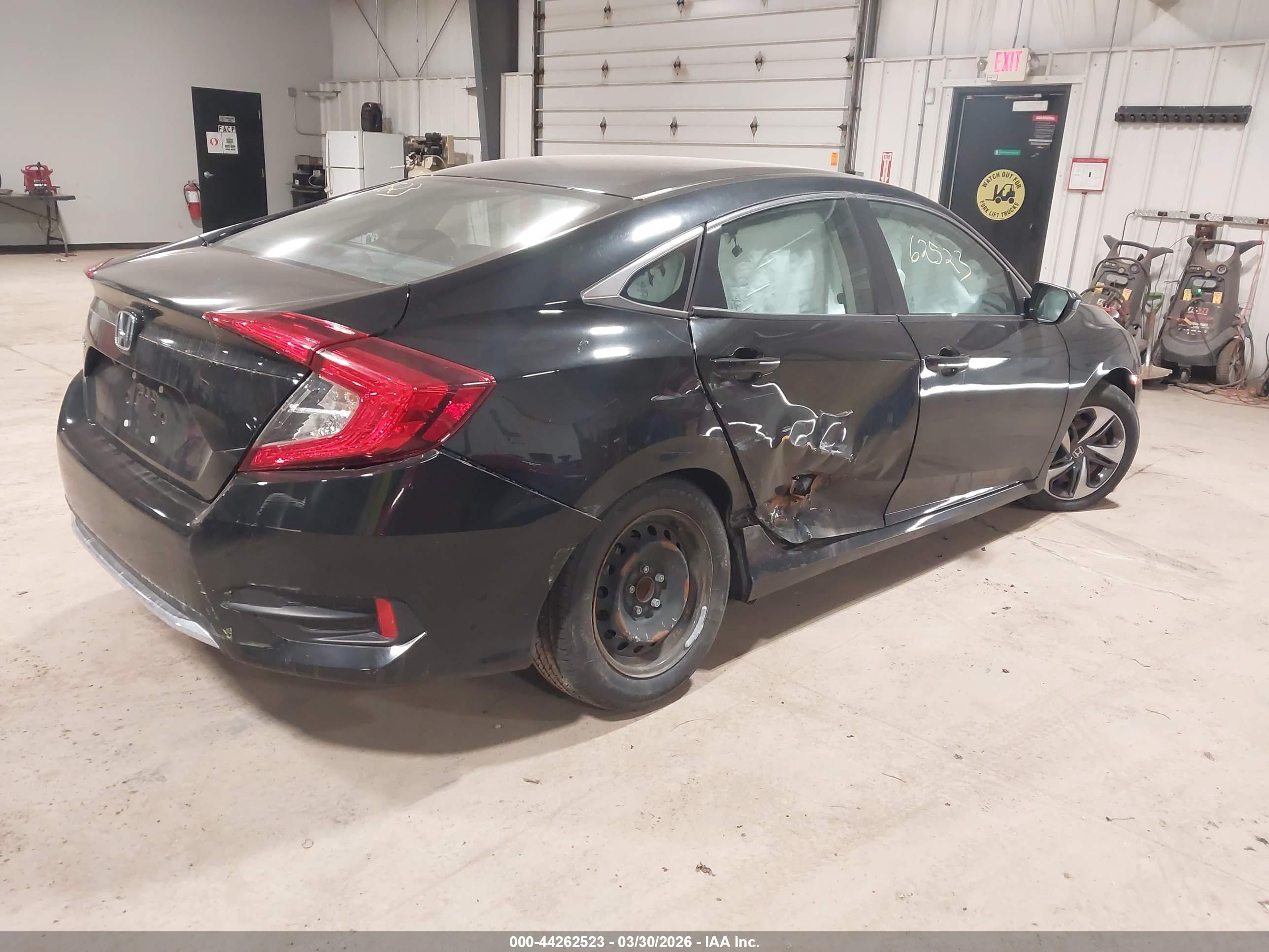 HONDA CIVIC image 4